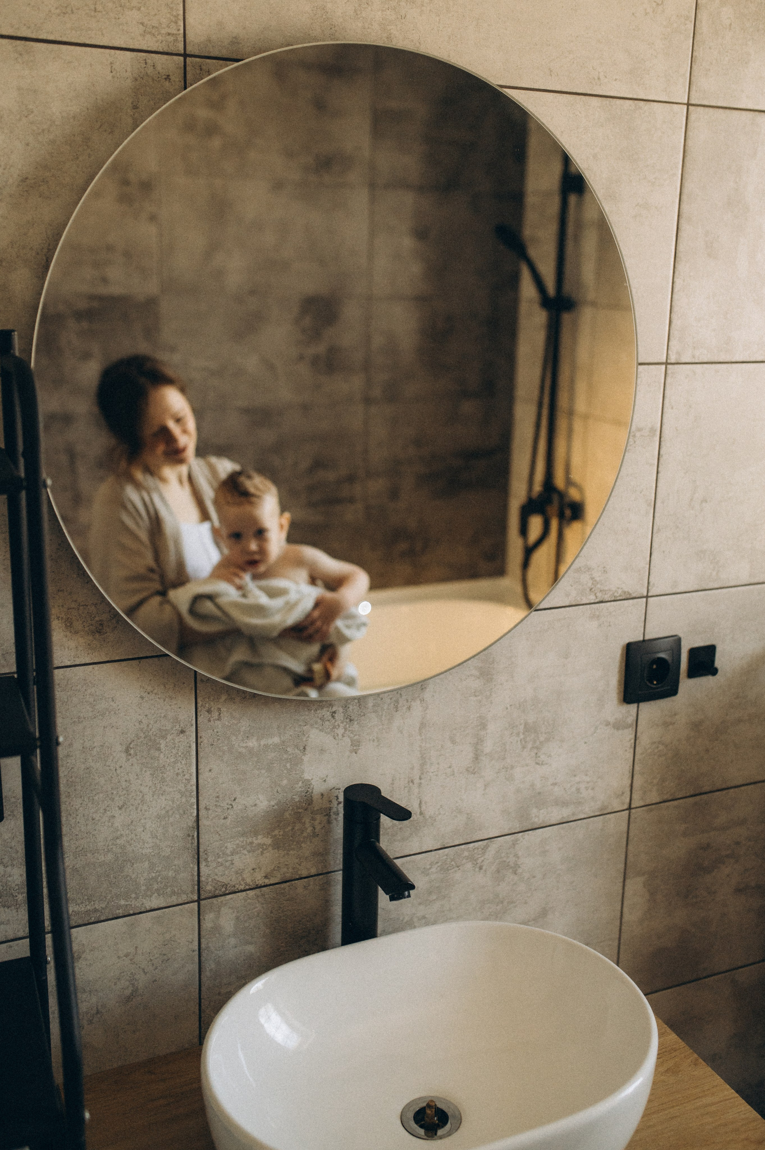 Съемка купания ребенка. Семейный фотограф в Новосибирске Женя Индрикова