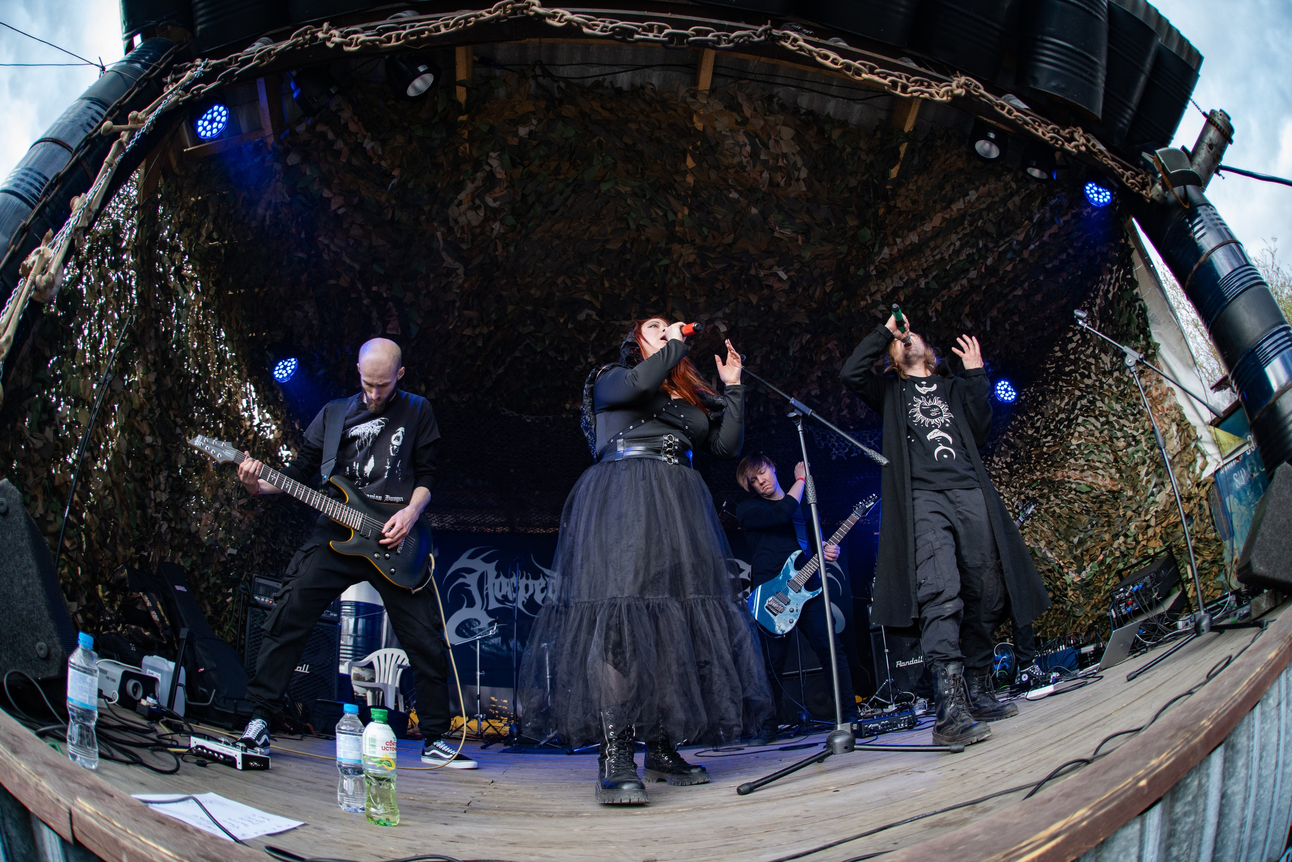 Фестиваль «ПОСРЕДИ КЛАДБИЩ И БОЛОТ»|Архангельск. Концертный и репортажный фотограф в Санкт-Петербурге Слава Пахомов