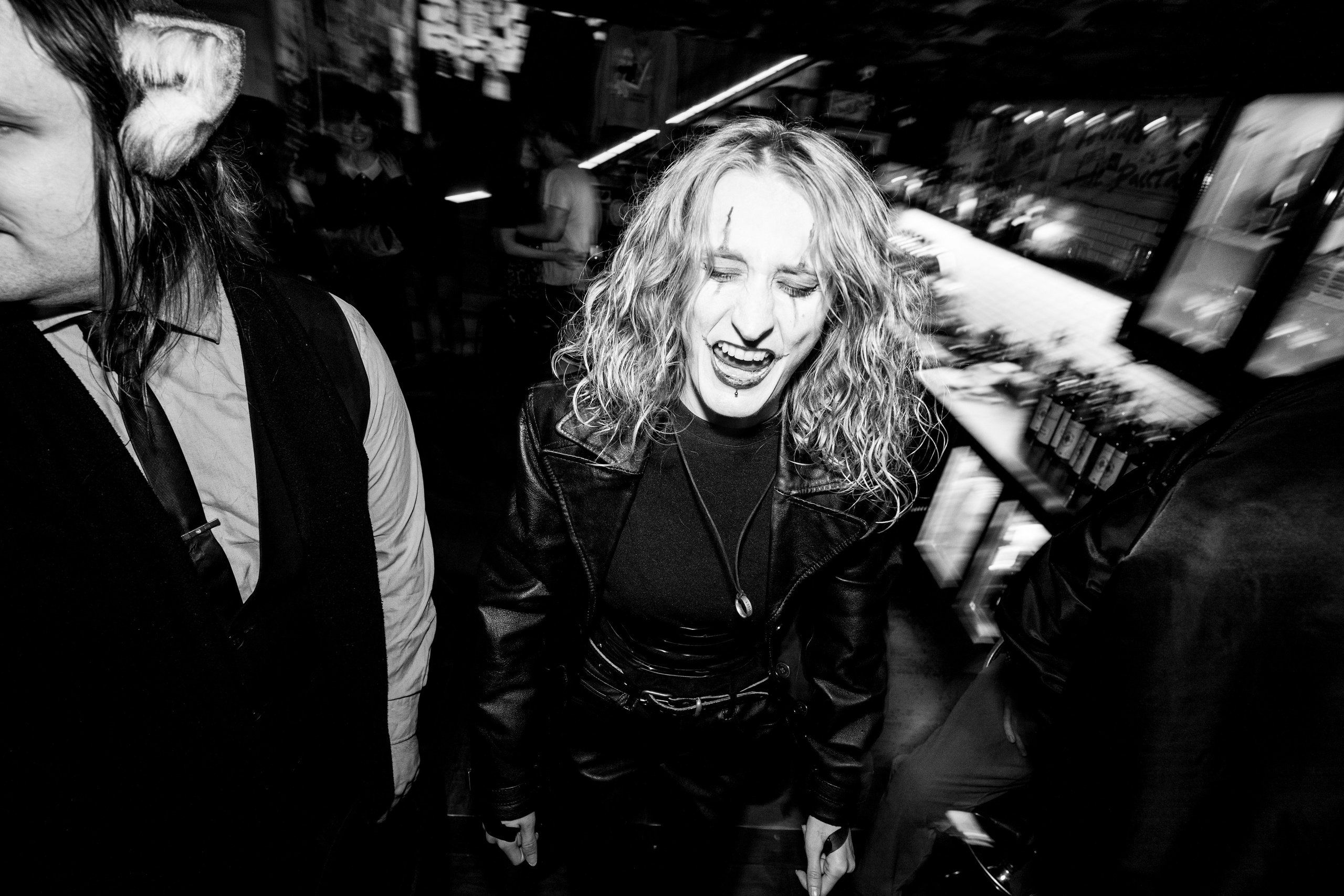 Halloween party. Бар разбитых сердец. Концертный и репортажный фотограф в Санкт-Петербурге Слава Пахомов