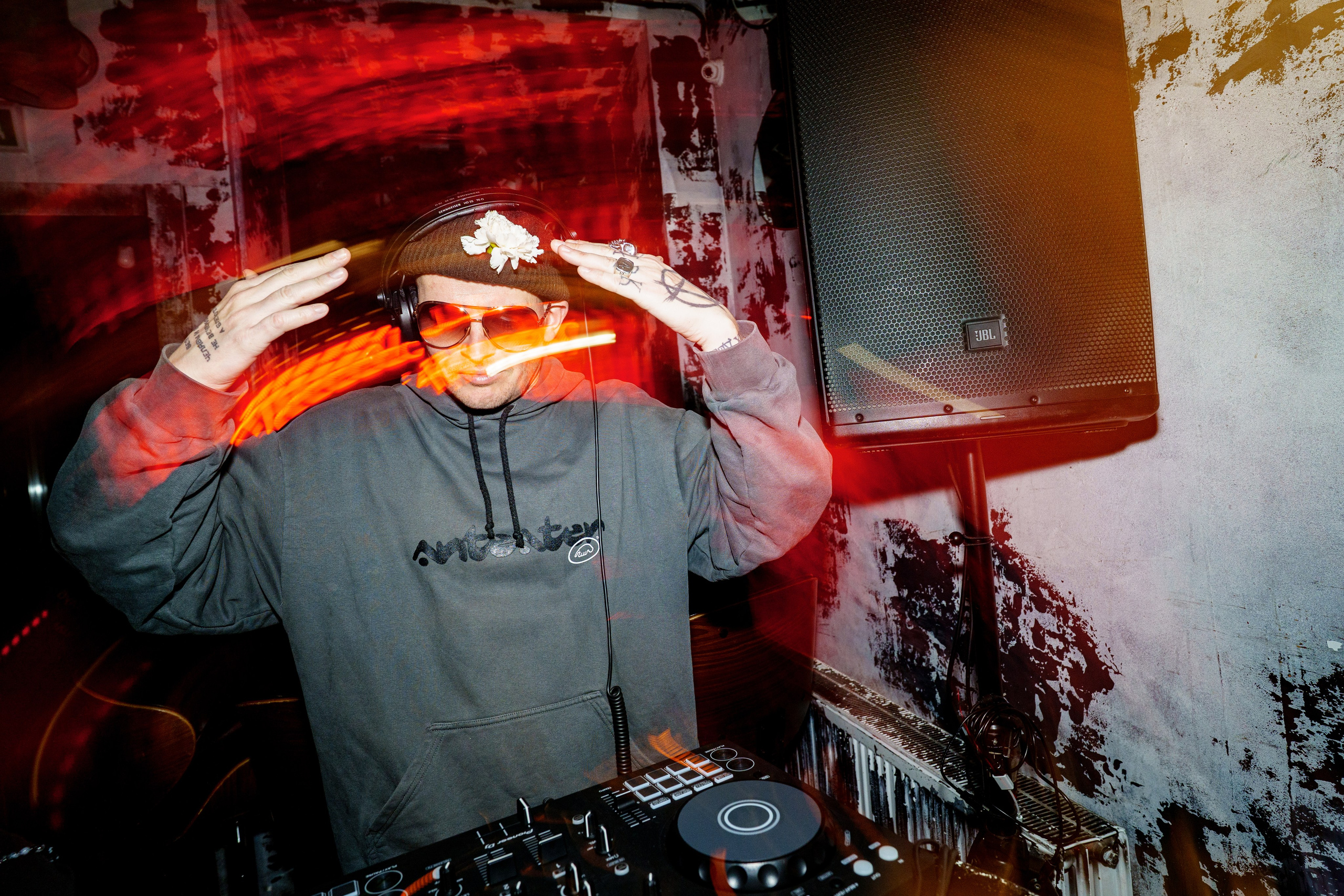 From NSK to SPB. Dj Enott. Концертный и репортажный фотограф в Санкт-Петербурге Слава Пахомов