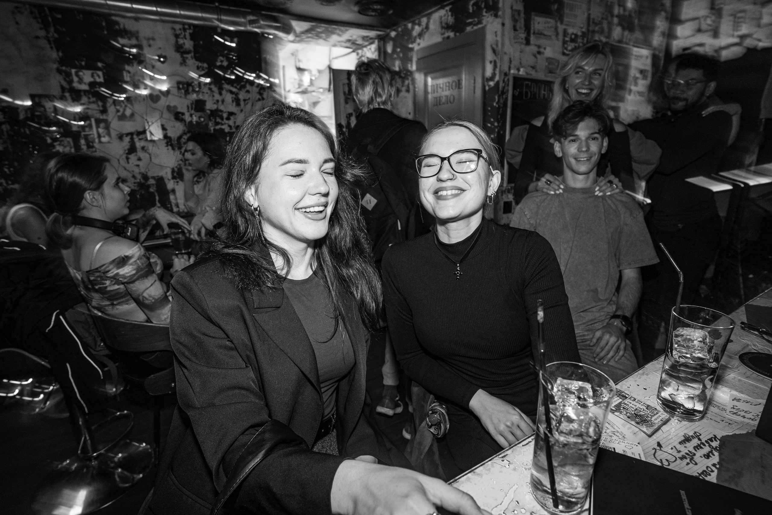 Бар разбитых сердец. Last summer party. Концертный и репортажный фотограф в Санкт-Петербурге Слава Пахомов