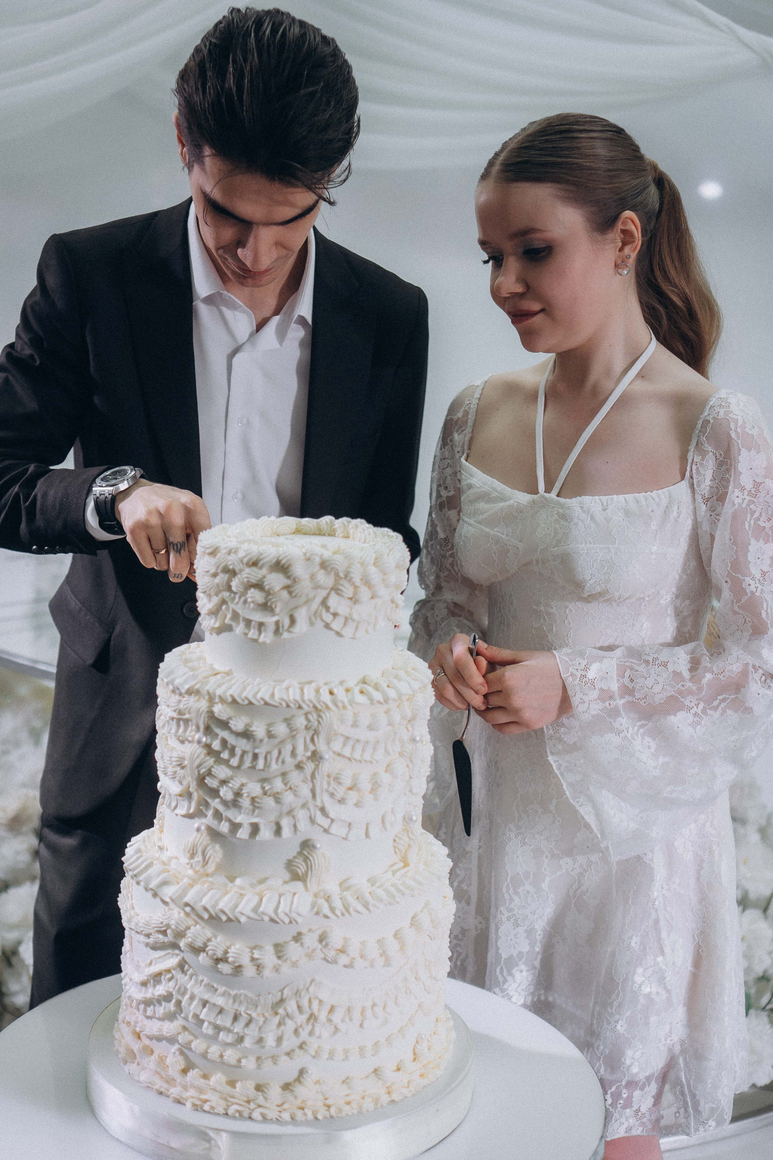 СВАДЕБНЫЙ ТОРТ. ФОТОСЕСИИЯ БАНКЕТА (СНЯТО В СИБИРЕ В НИЖНЕВАРТОВСКЕ). Профессиональный фотограф, Санкт-Петербург — Виктория Богомолова