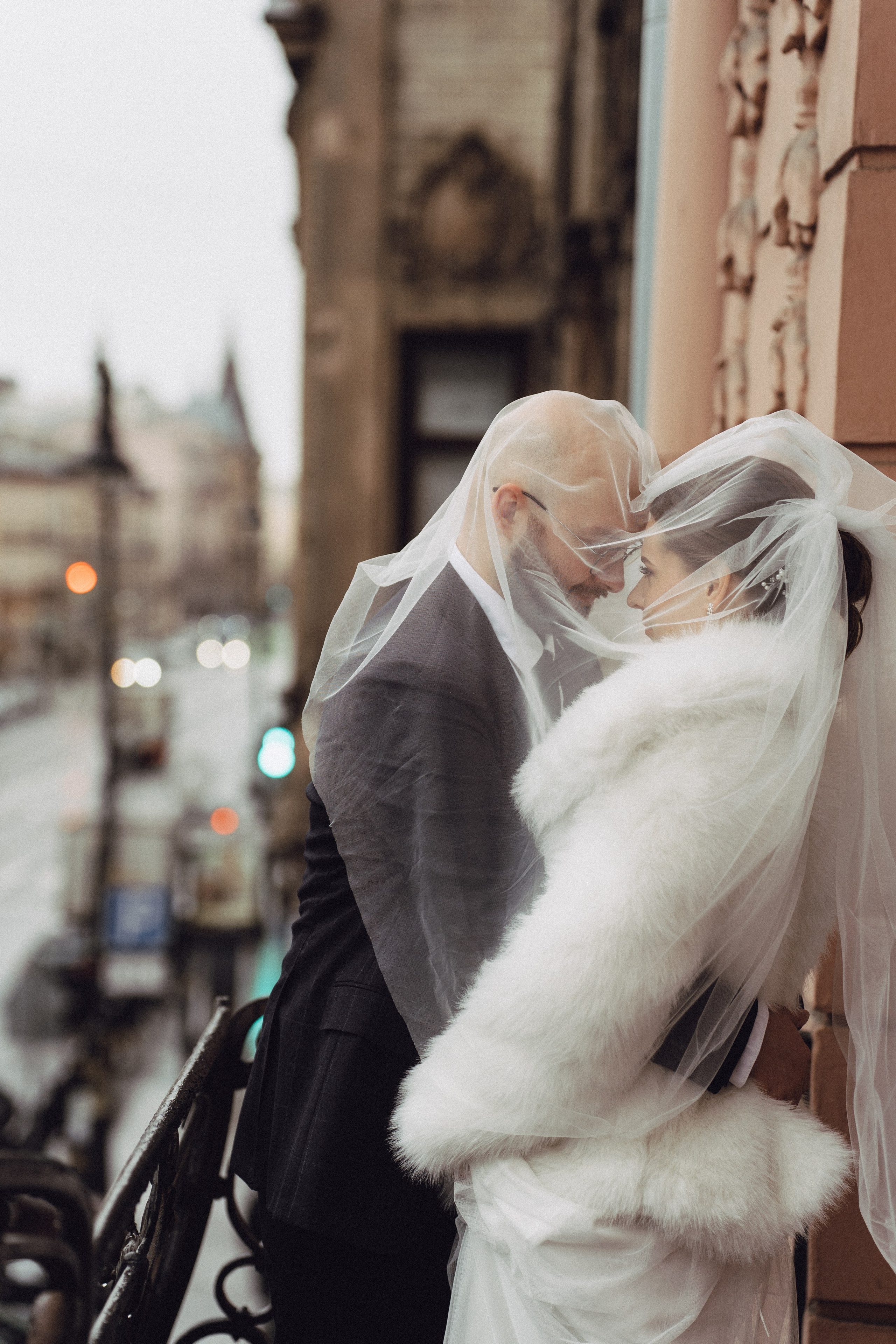 СВАДЕБНАЯ СЬЕМКА ВО ВТОРОМ ДВОРЦЕ (ДЕКАБРЬ) ТАКЖЕ СЬЕМКА В СТУДИИ НА ЧЕРНЫШЕВСКОЙ. Профессиональный фотограф, Санкт-Петербург — Виктория Богомолова