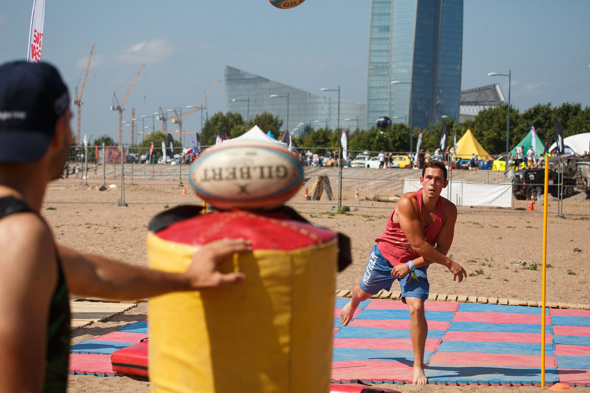 ФЕСТИВАЛЬ ВКОНТАКТЕ. Рабочая сторона — бизнес портрет и репортаж в Санкт-Петербурге