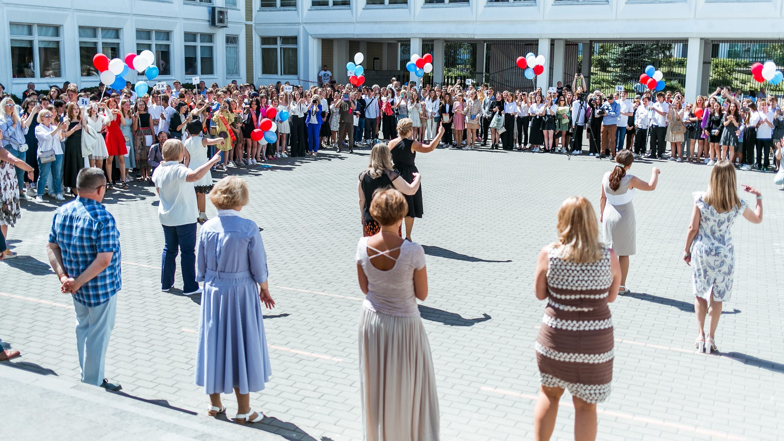 Выпускной 9 класс. Репортажный фотограф Борис Геер