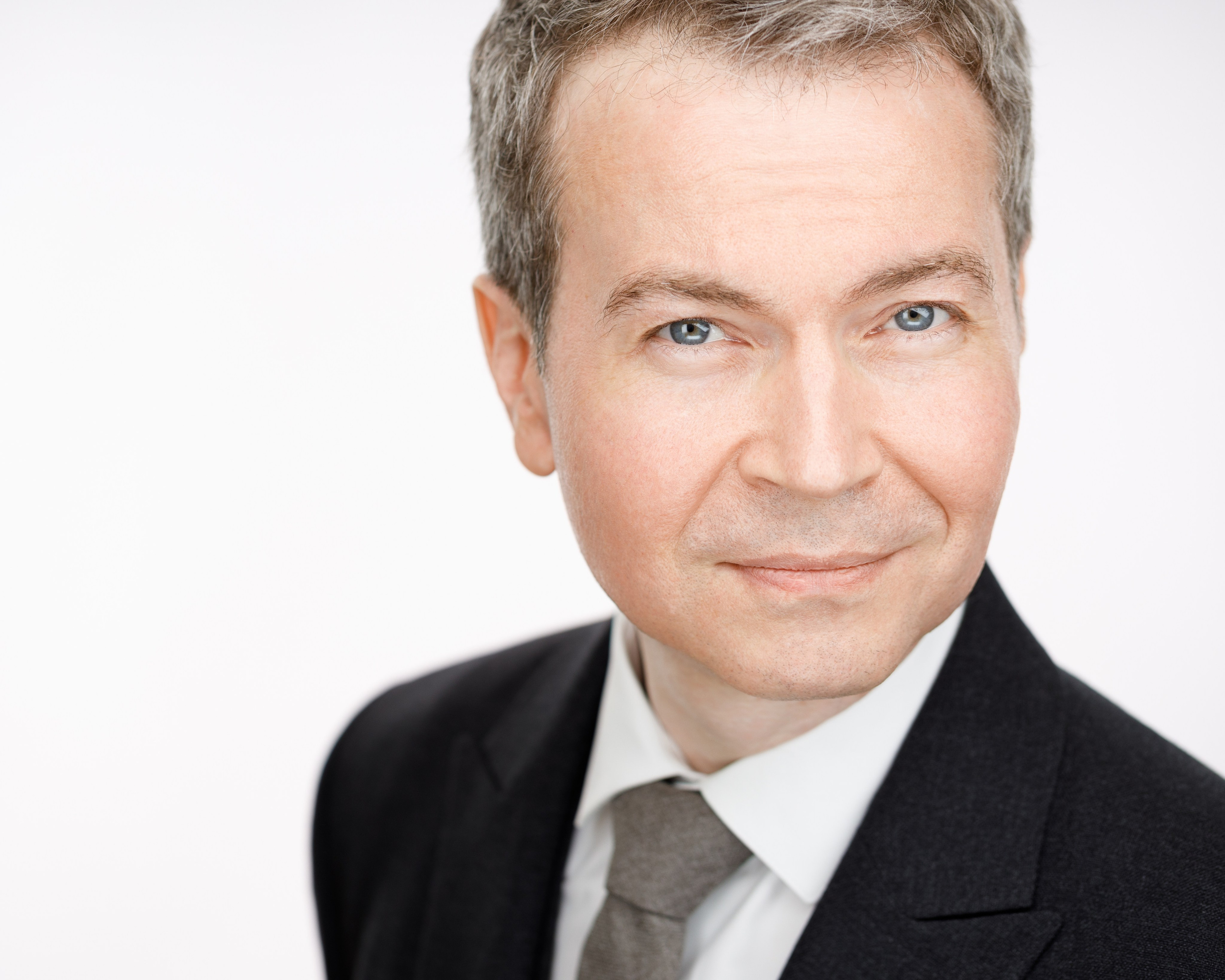 Headshot & portrait photographer Alexei Shendrick