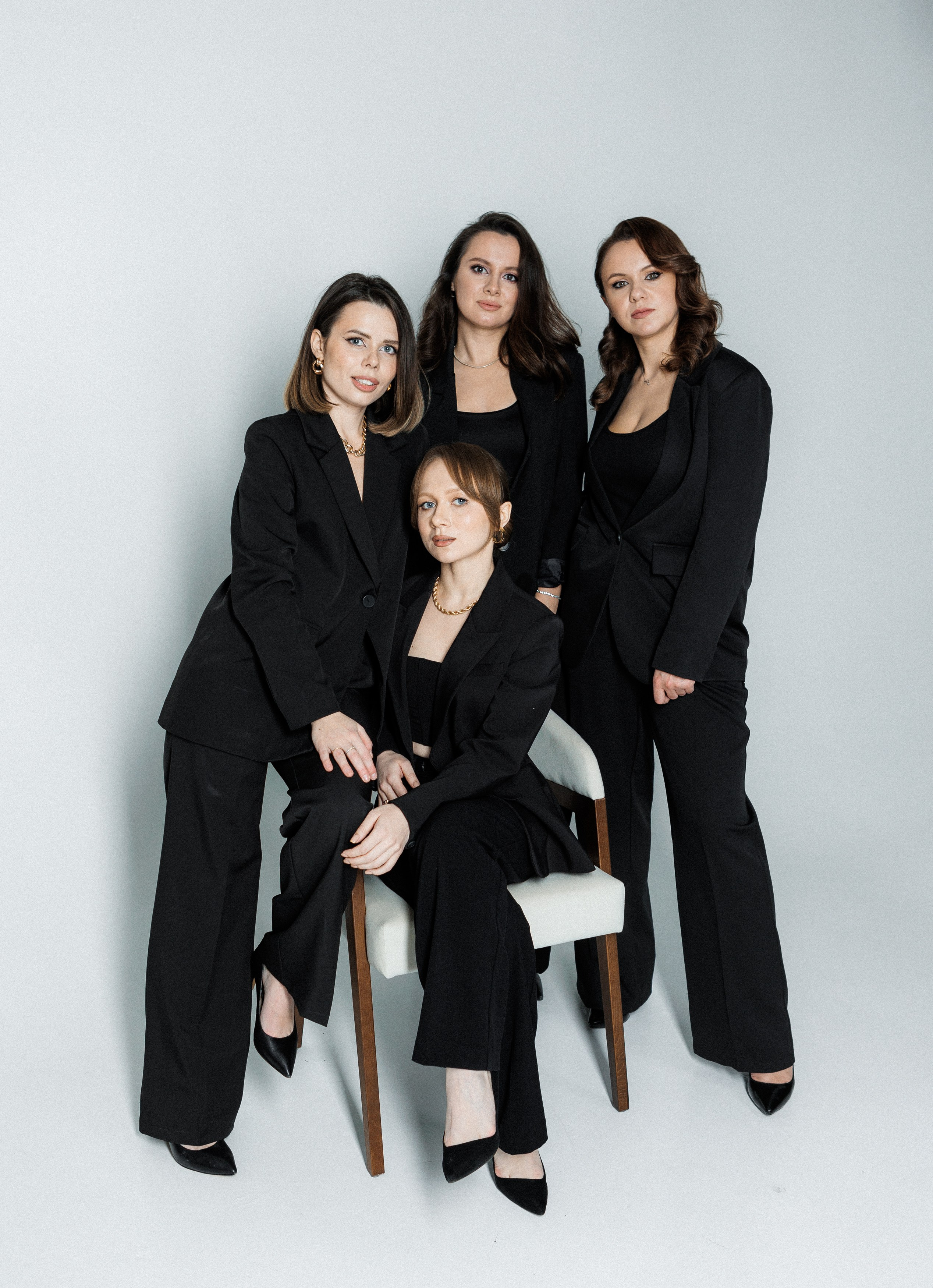 Стильная лаконичная съёмка для бьюти-мастеров. Фотограф Москва и Московская область