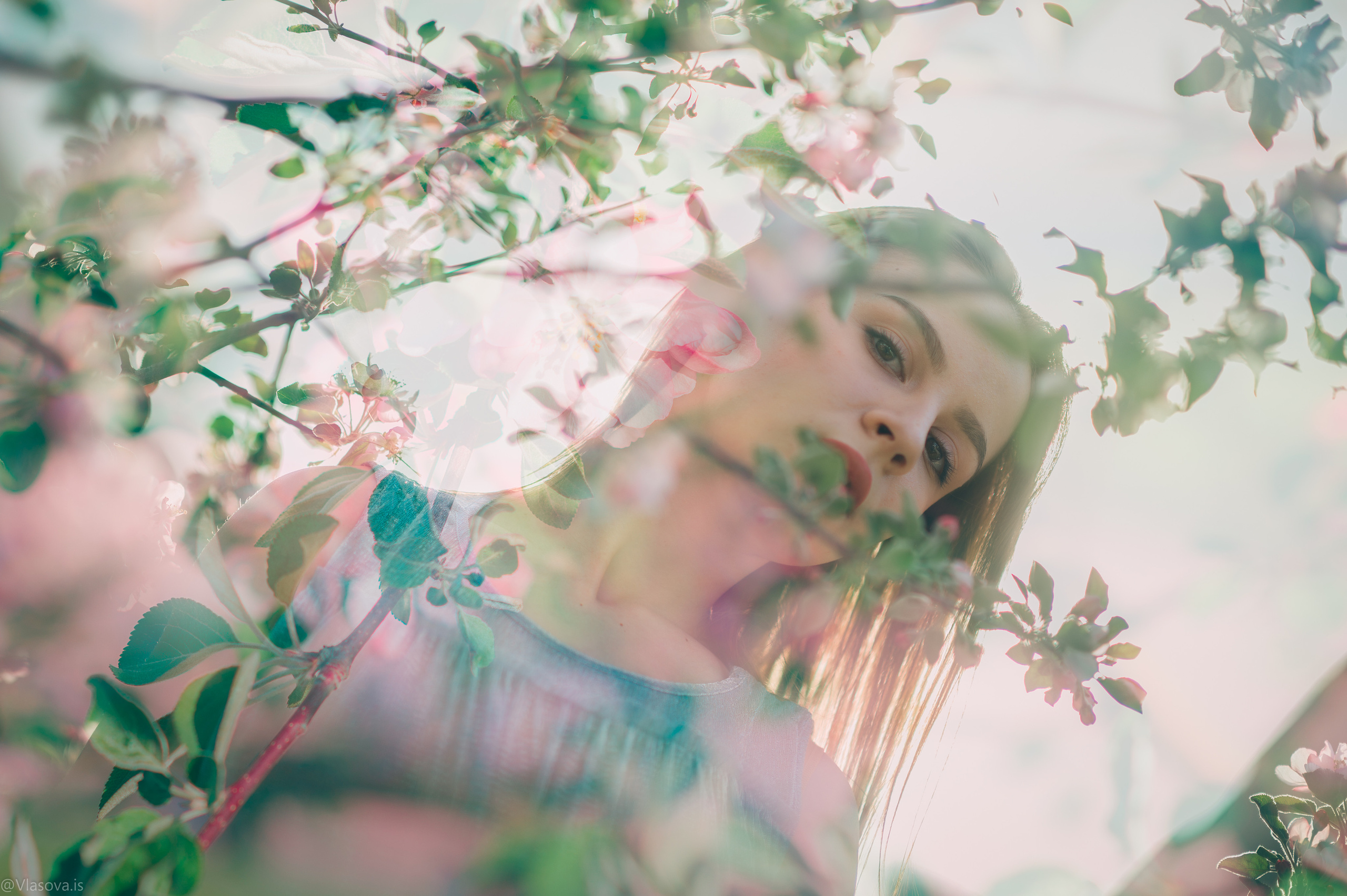 Шерше ля фам (женские портреты улица). Спортивный и портретный фотограф