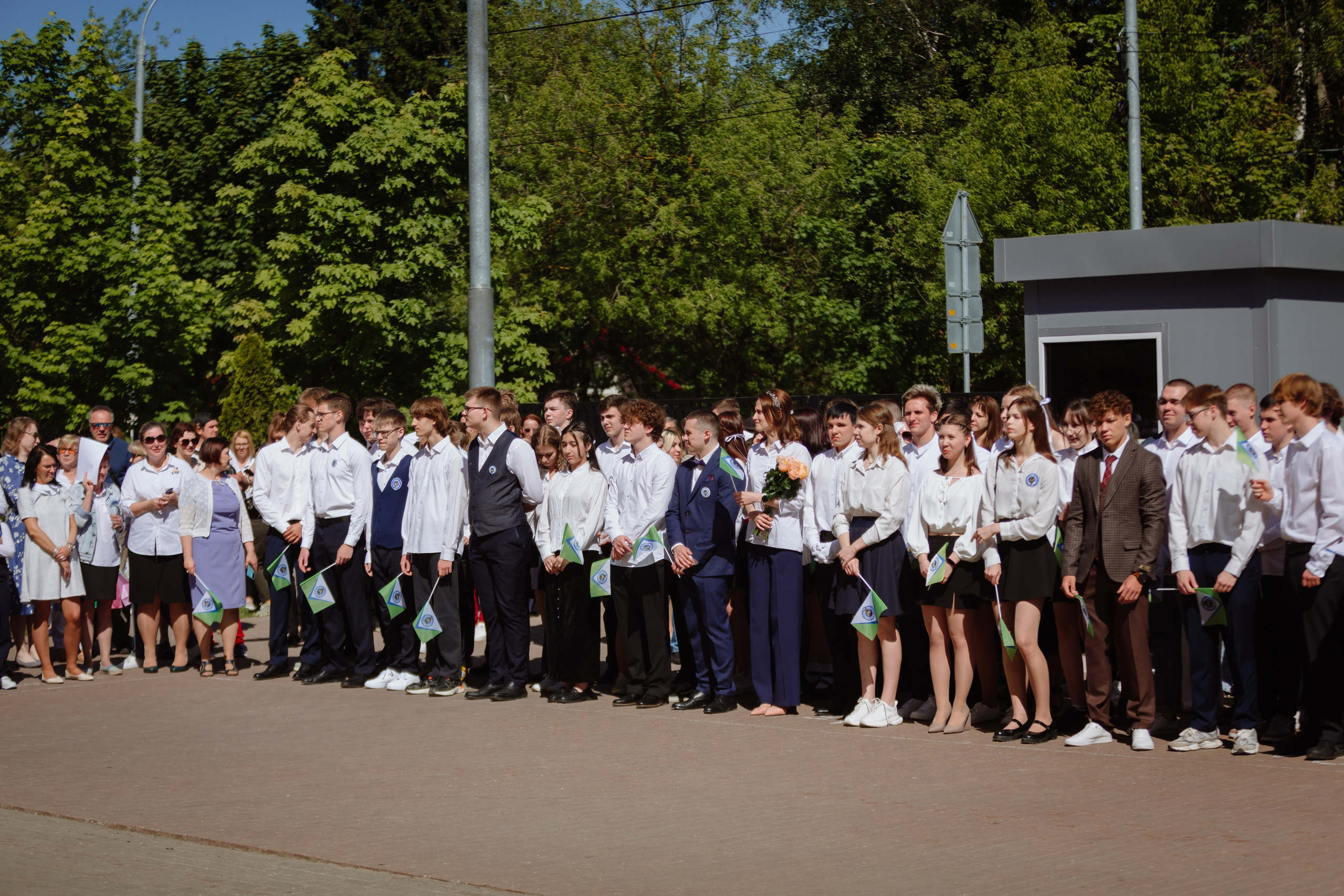 Последний звонок 2024 (2 часа фотосъемки). Профессиональный фотограф Надежда Антонова