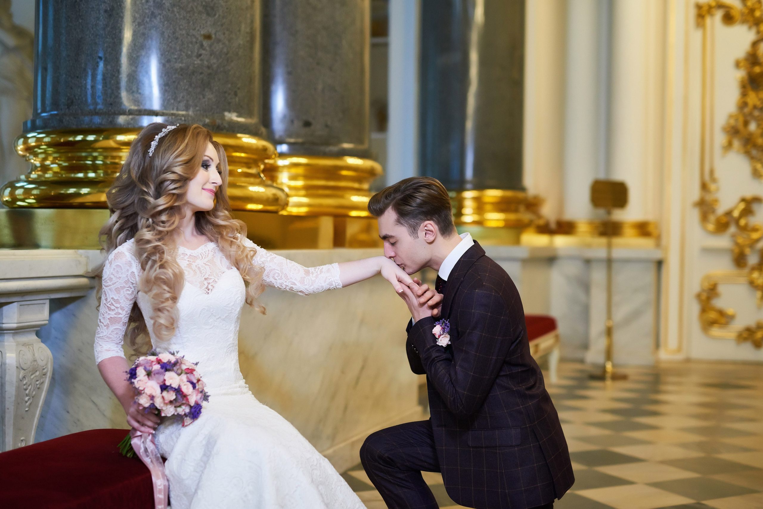 Илона и Андрей (фотосессия в ночном Эрмитаже). Портретный, семейный и свадебный фотограф в Санкт-Петербурге и в Пушкине Ширяев Денис