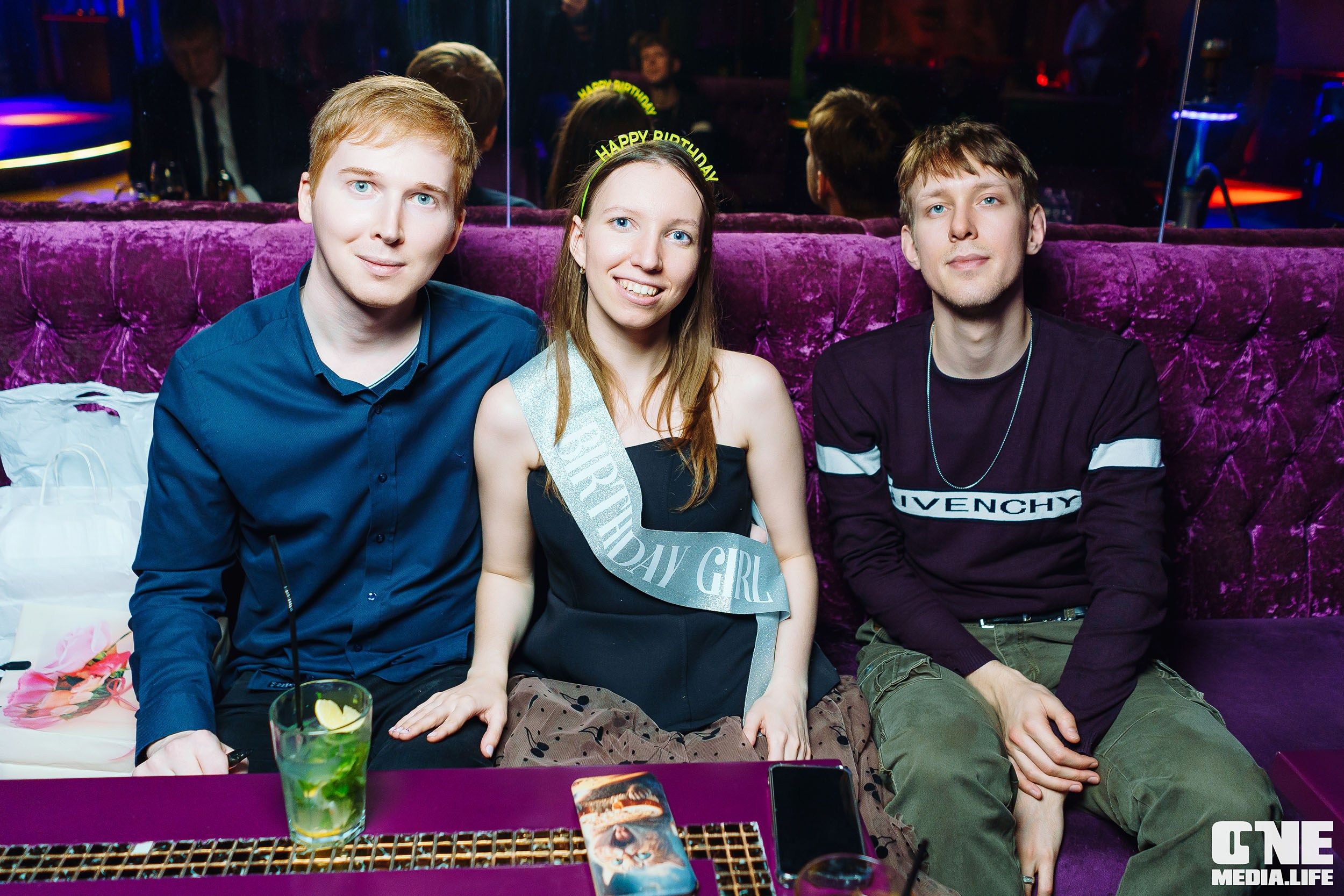 Фоторепортаж из караоке-клуба Эйфория. One Media Life: фоторепортажи, фотоотчеты с мероприятий и заведений