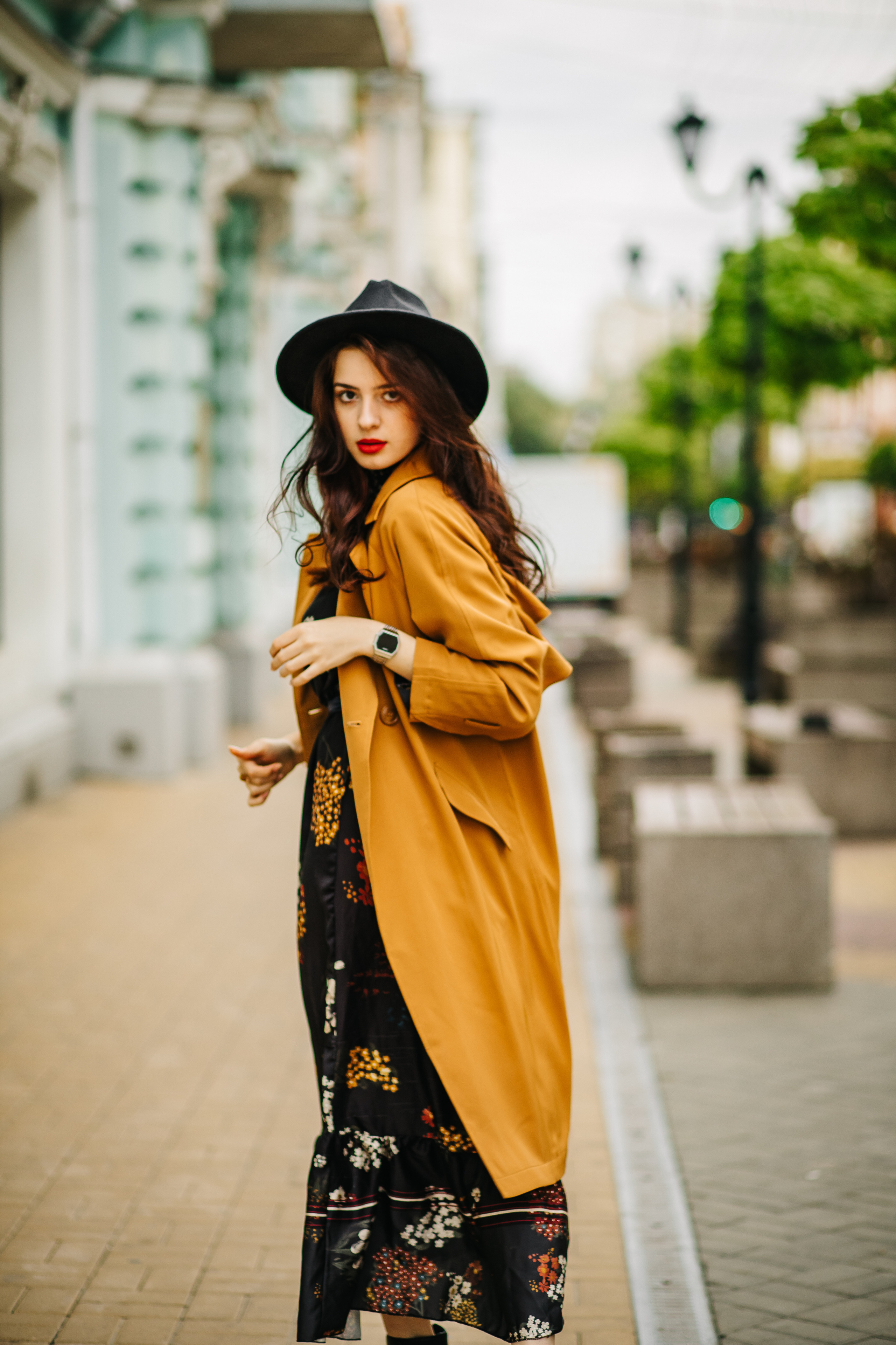 Уличная фотосессия Ростов-на-Дону. Фотосессии в Ростове-на-Дону. Мария Роскошная