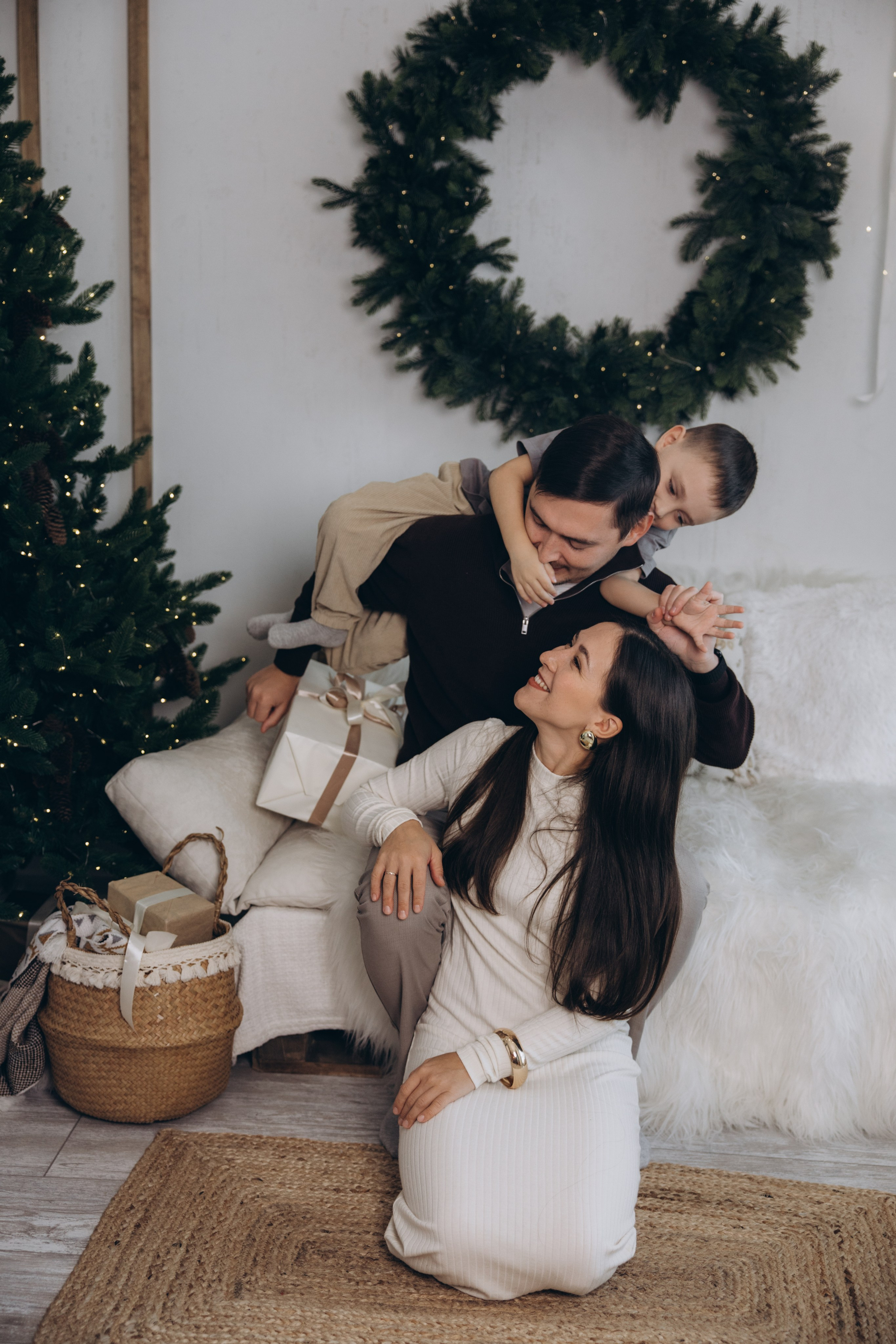 В студии 8 этаж. Свадебный, семейный фотограф в Иркутске Светлана Макаричева