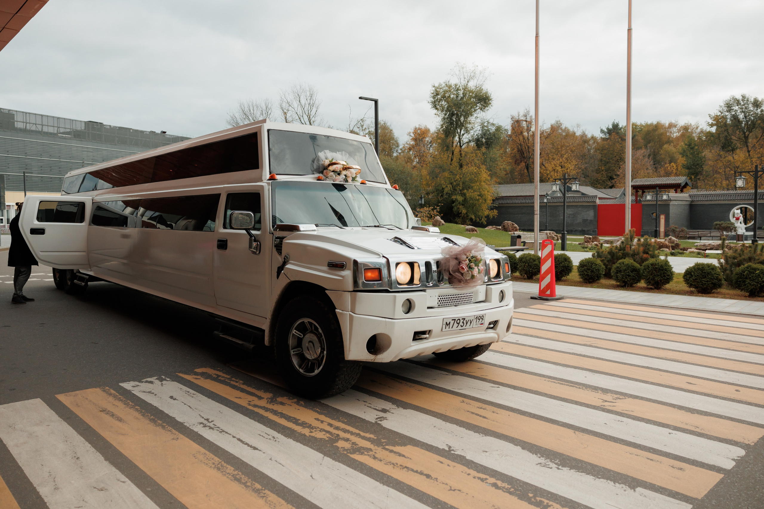 Константин и Дарья, ЗАГС ВДНХ, отель Soluxe, ресторан «Антик». Свадебный и репортажный фотограф (Москва, Королев и другие)