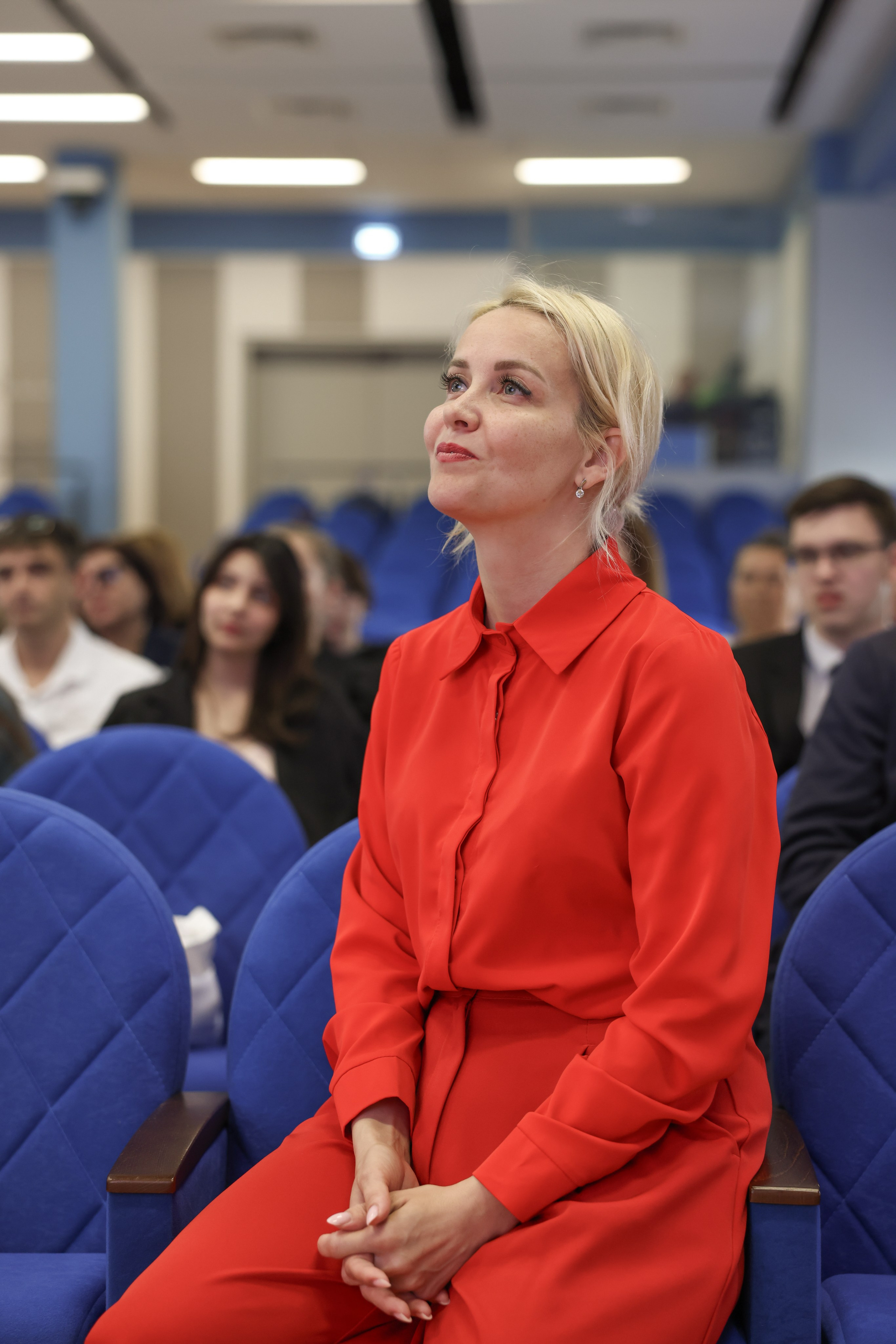Вручение аттестатов Школа. Профессиональный фотограф Ирина Тиличеева