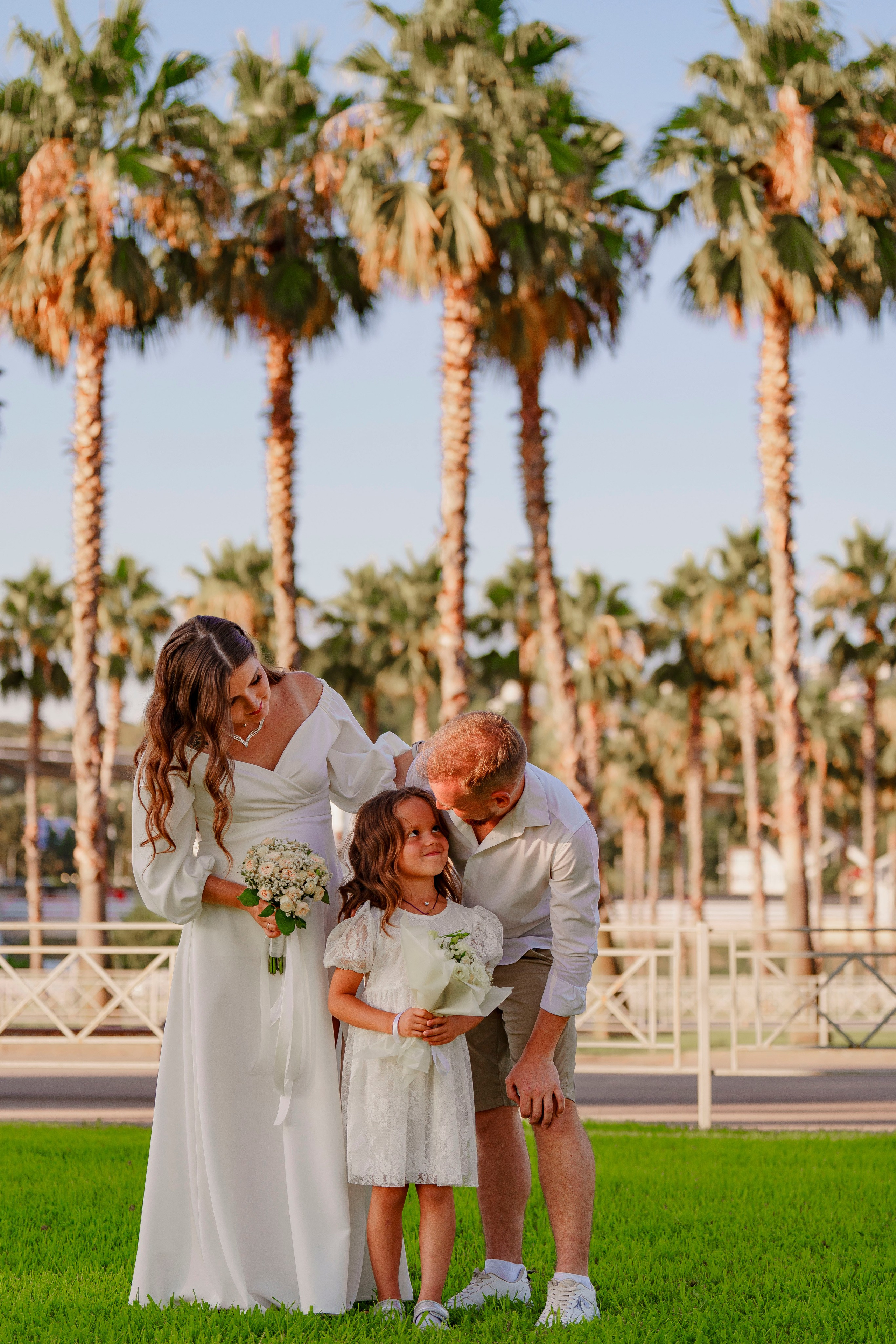 Семья на фотосессии. Фотограф видеограф Геннадий Янбаев в Сочи, Краснодаре