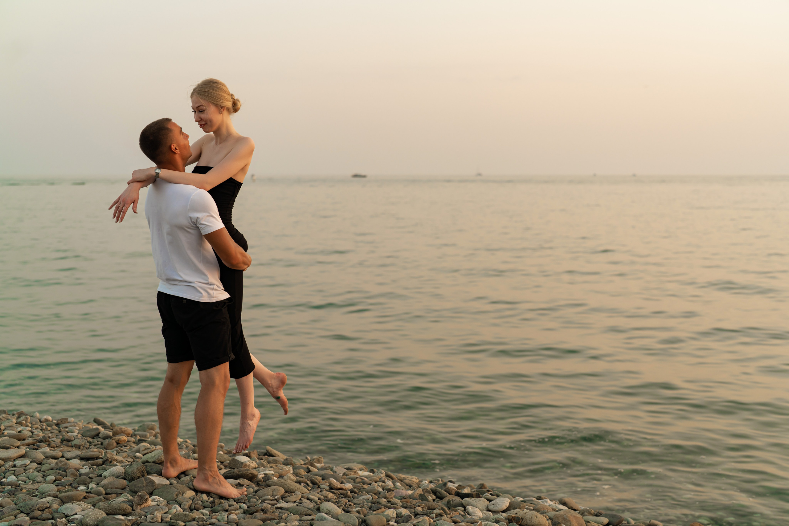 Фотосессия Love story в Сочи ,Адлере. Фотограф видеограф Геннадий Янбаев в Сочи, Краснодаре