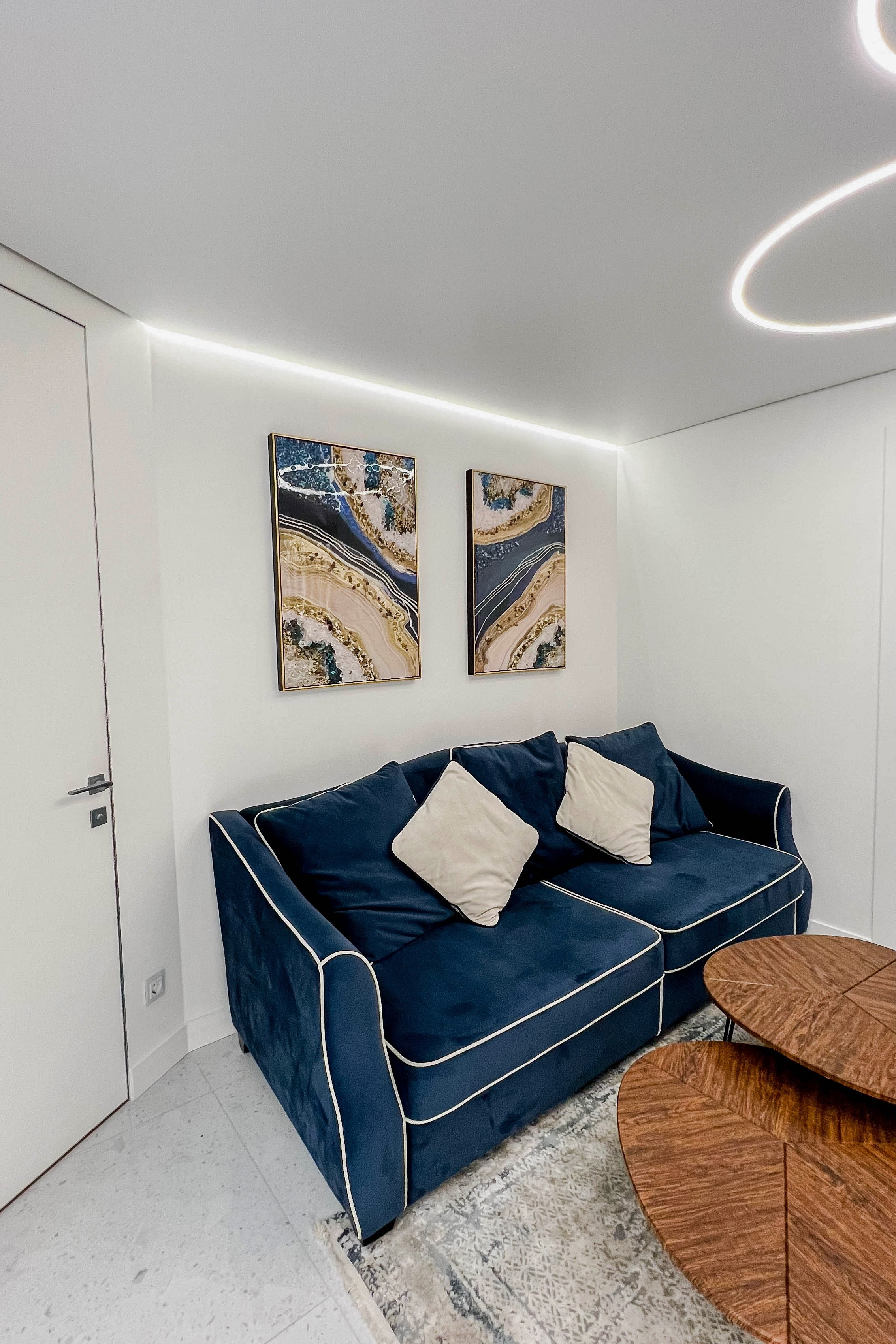 The apartment is in a modern style. Fotograf Dmitrii Donets