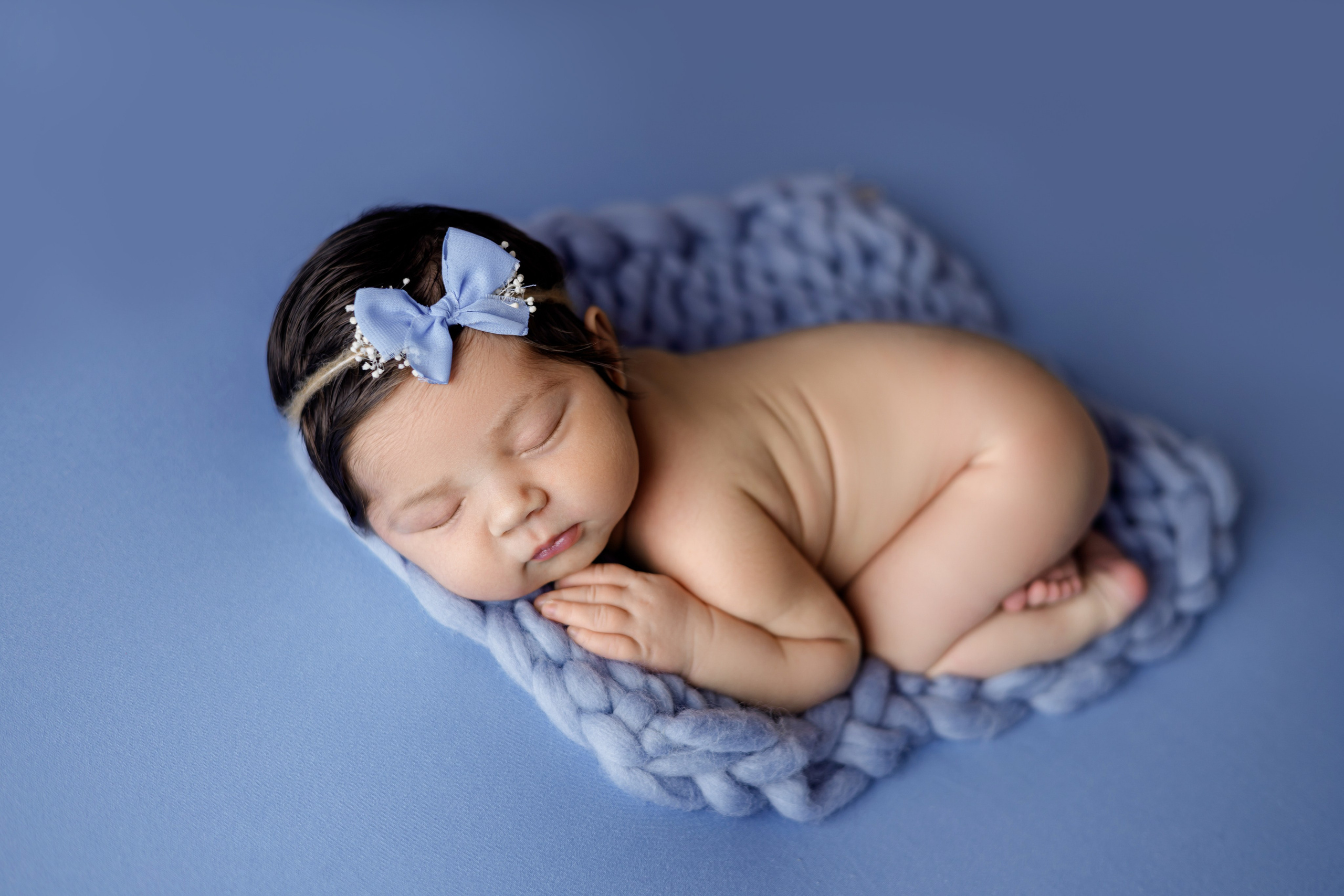 Василиса. Евгения Горбунова фотограф новорожденных в Новом Уренгое