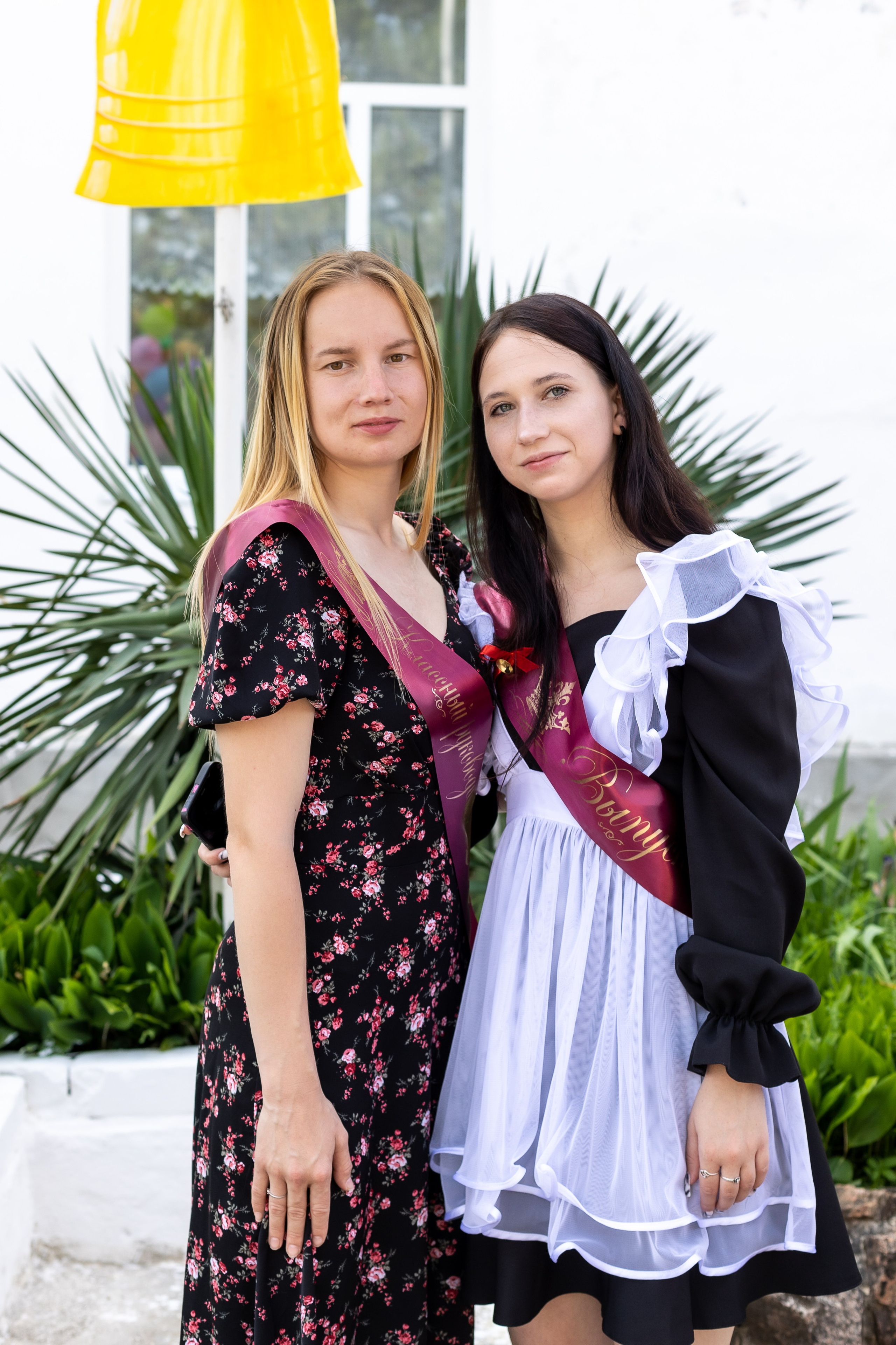 Последний звонок. Выпускные альбомы Майкоп, Краснодар Елена Золотарева