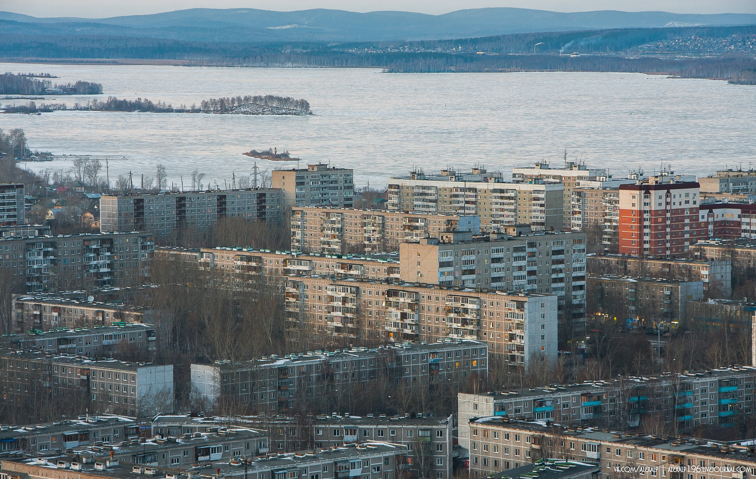 Город с высоты. Фотограф Алексей Зарецкий