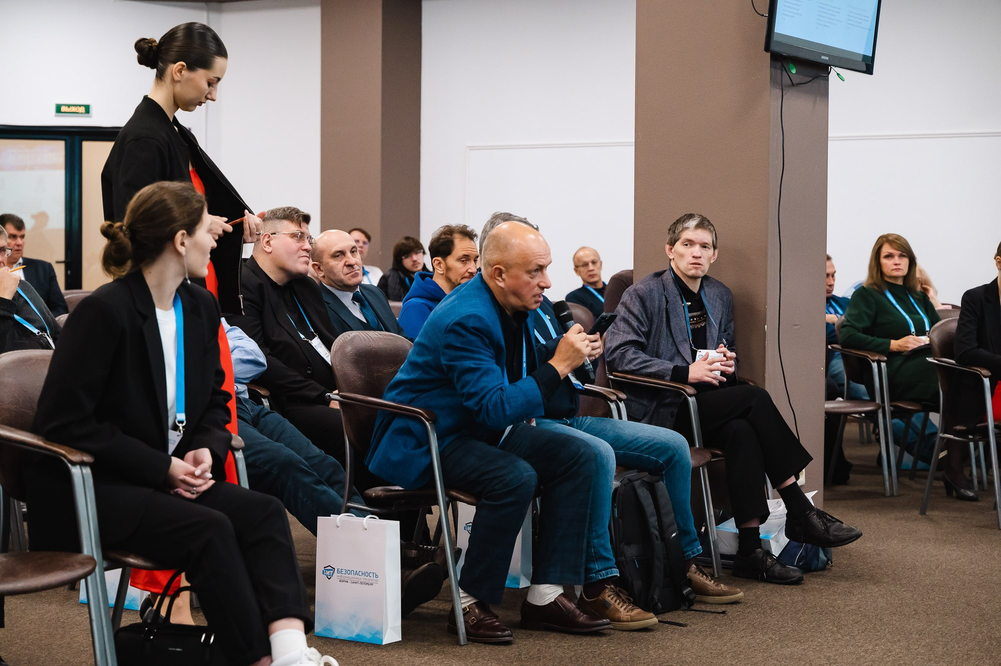 Репортажная фотосъемка конференции. Фотограф | Рустам Загидуллин | Санкт-Петербург