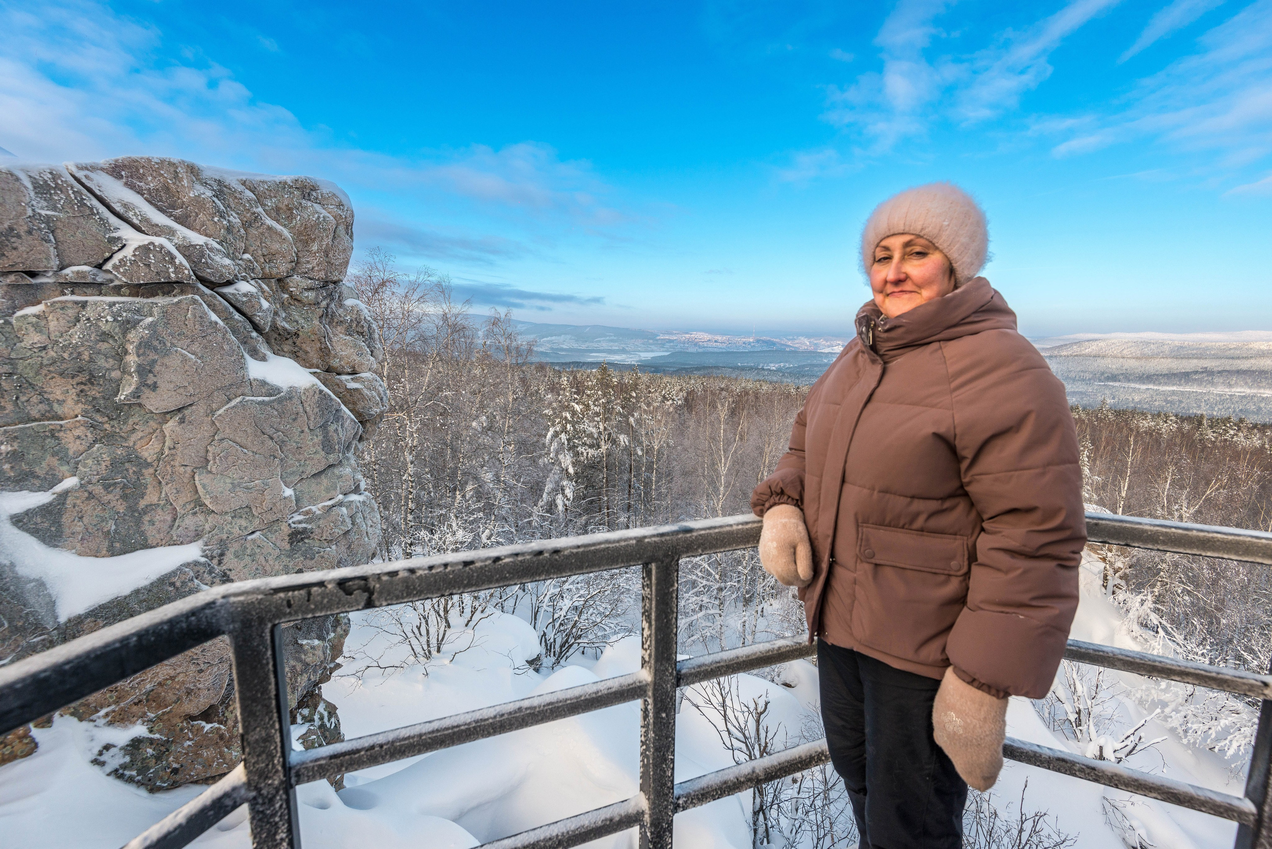Таганай Семибратка, Парк Бажова, ледяной фонтан 06.01.2024. Свадебный фотограф на Урале Виктор Соколов
