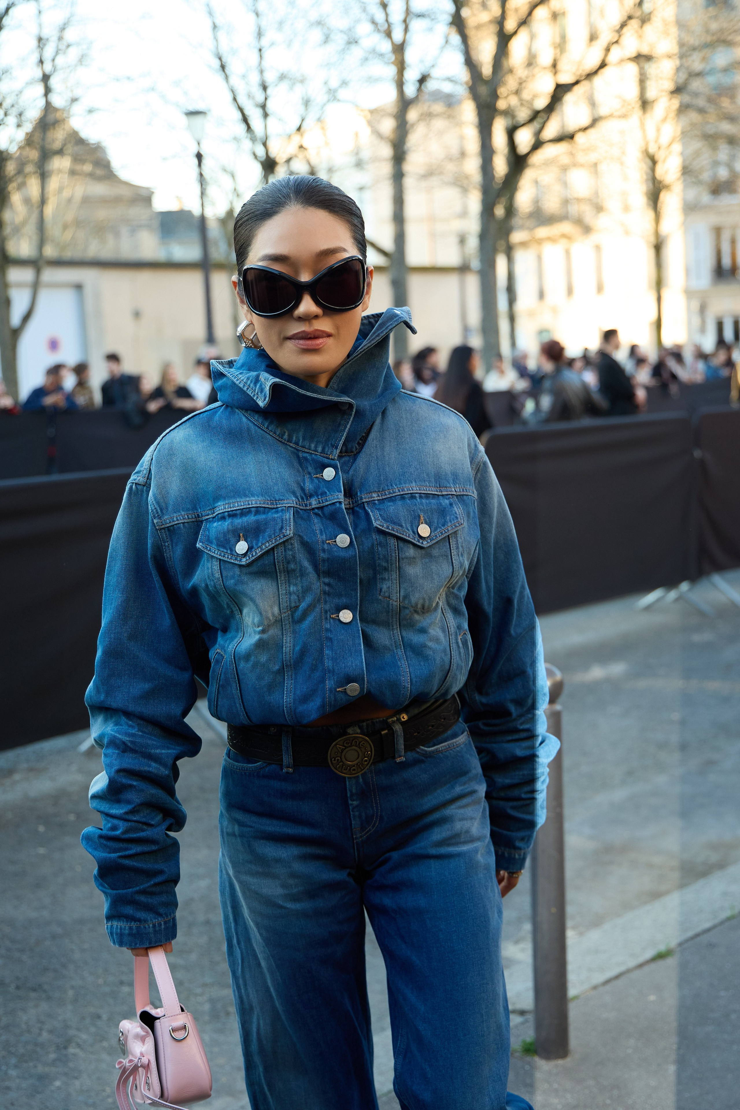 Acne WOMENSWEAR FALL/WINTER 2025-2026. Photographer in Milan Ivan Goncharov