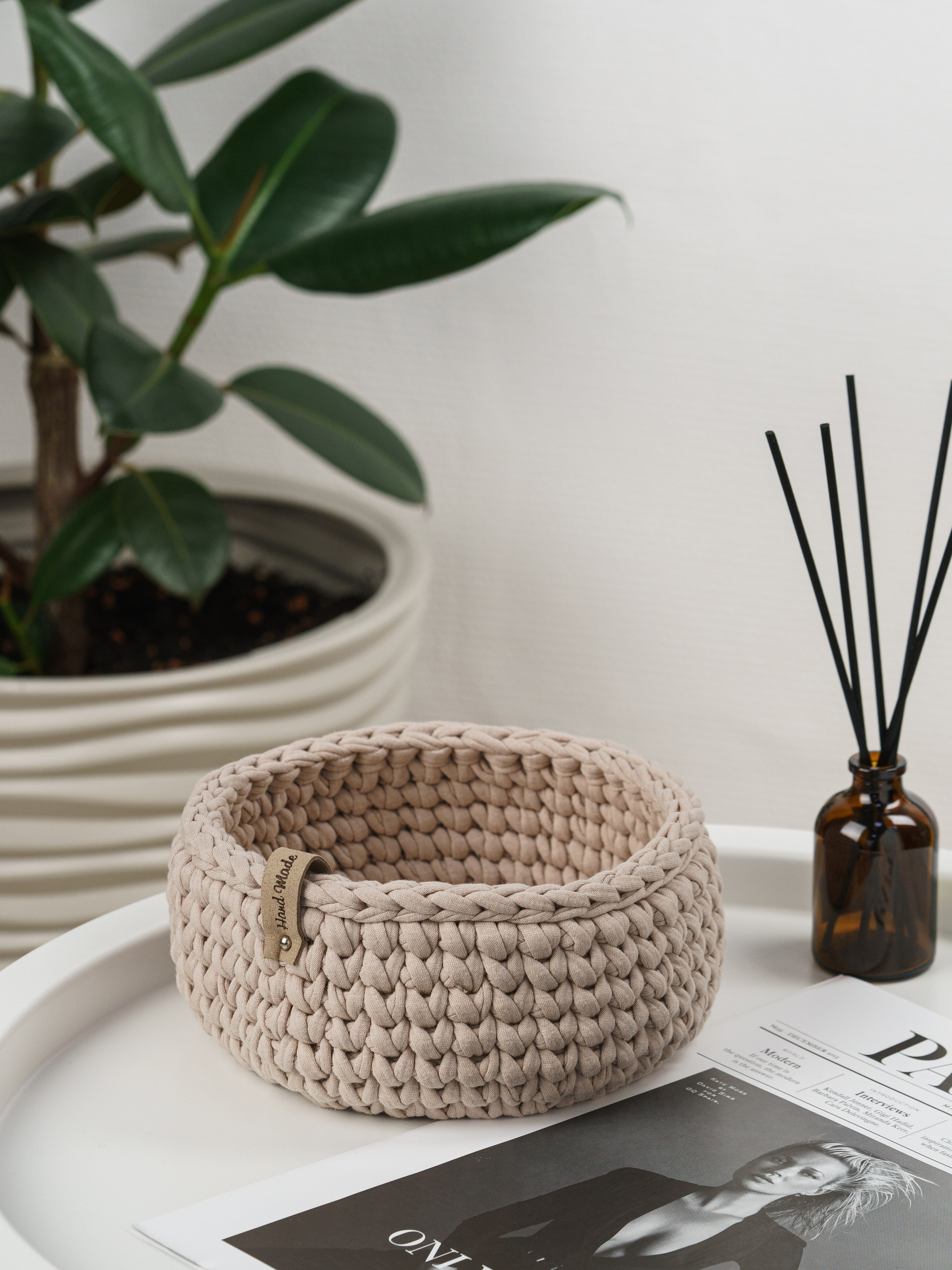 В интерьере. KED Production — продакшн из СПб. Создаём фото, видео и контент, который помогает брендам и селлерам продавать больше