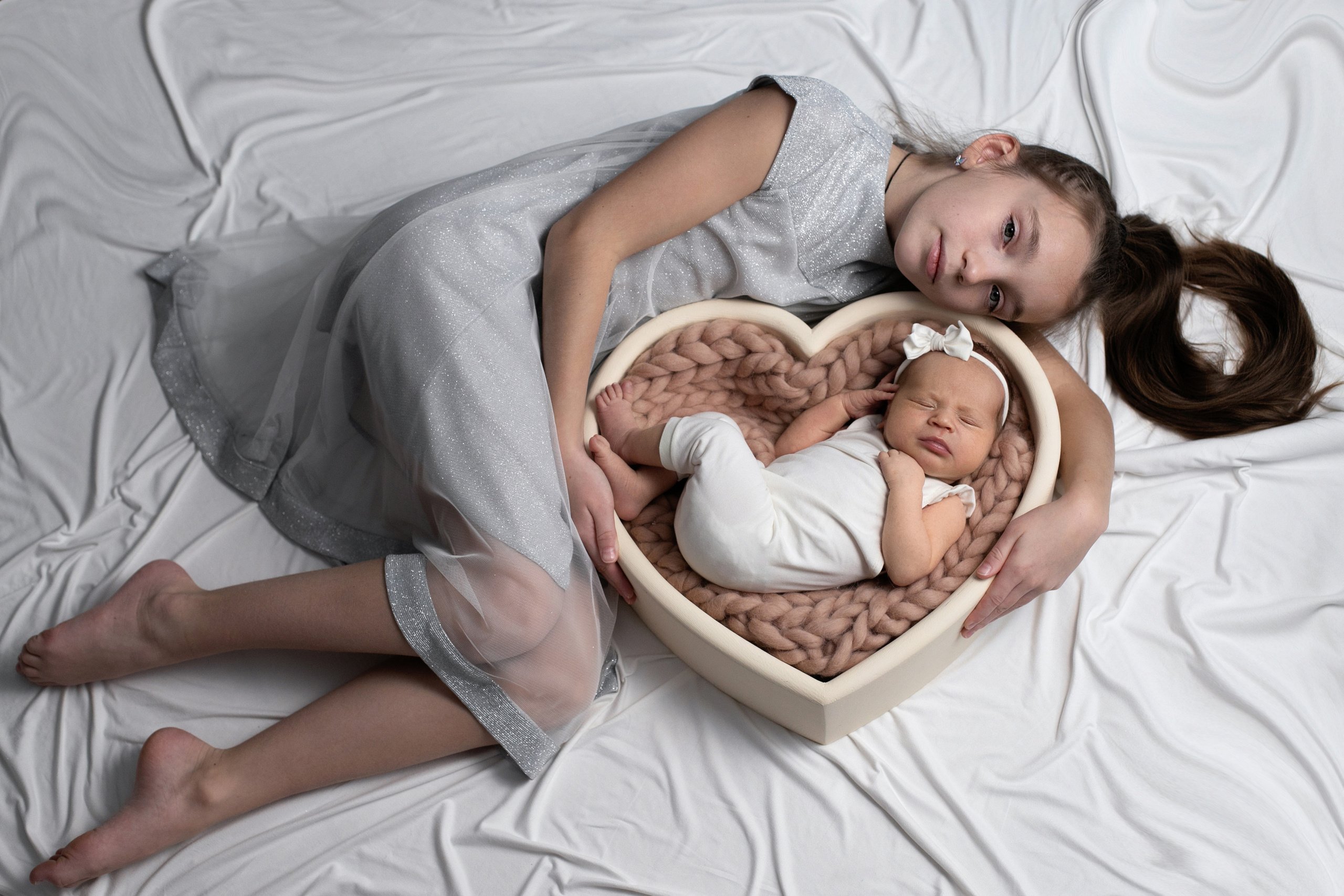 Семейные кадры newborn. Фотограф новорожденных в Ярославле Ольга Зимина