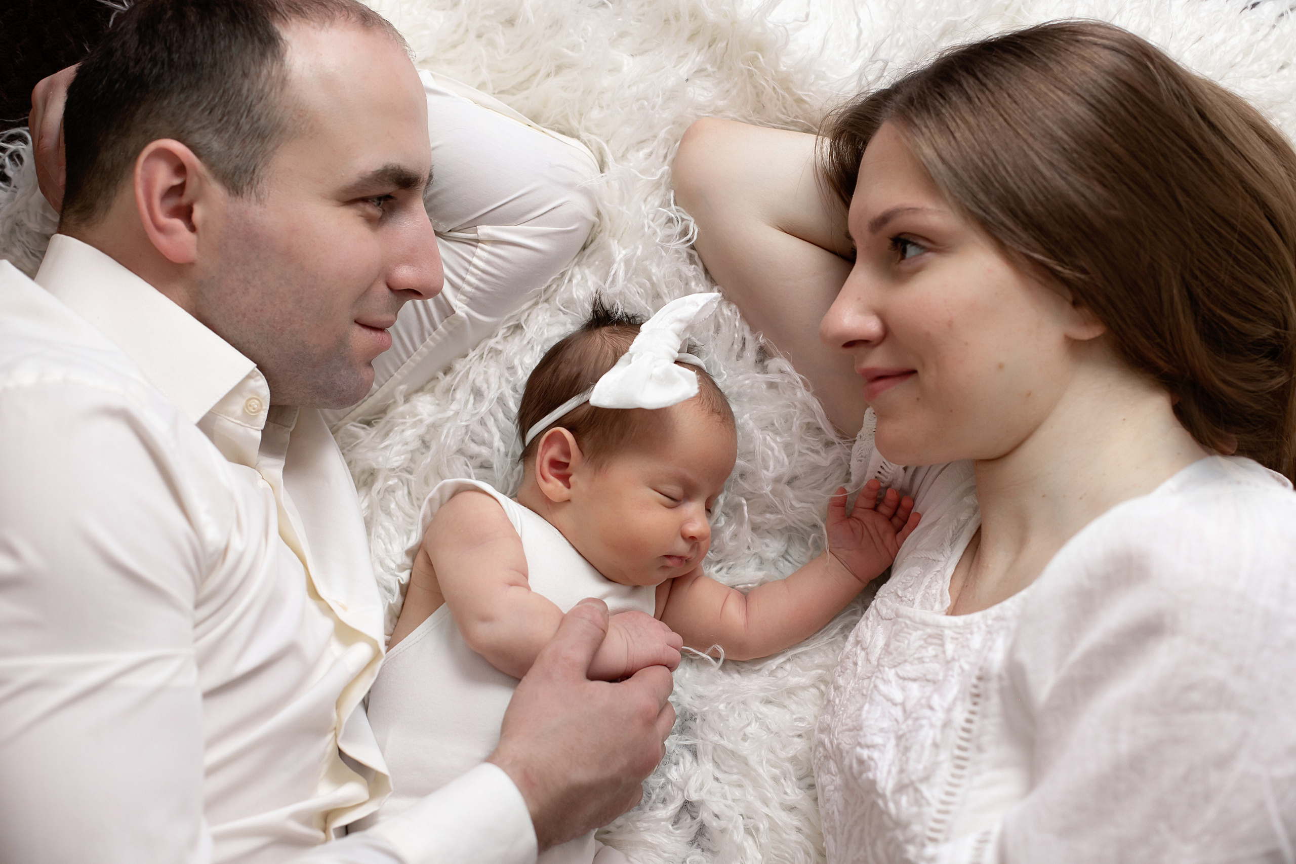 Семейные кадры newborn. Фотограф новорожденных в Ярославле Ольга Зимина