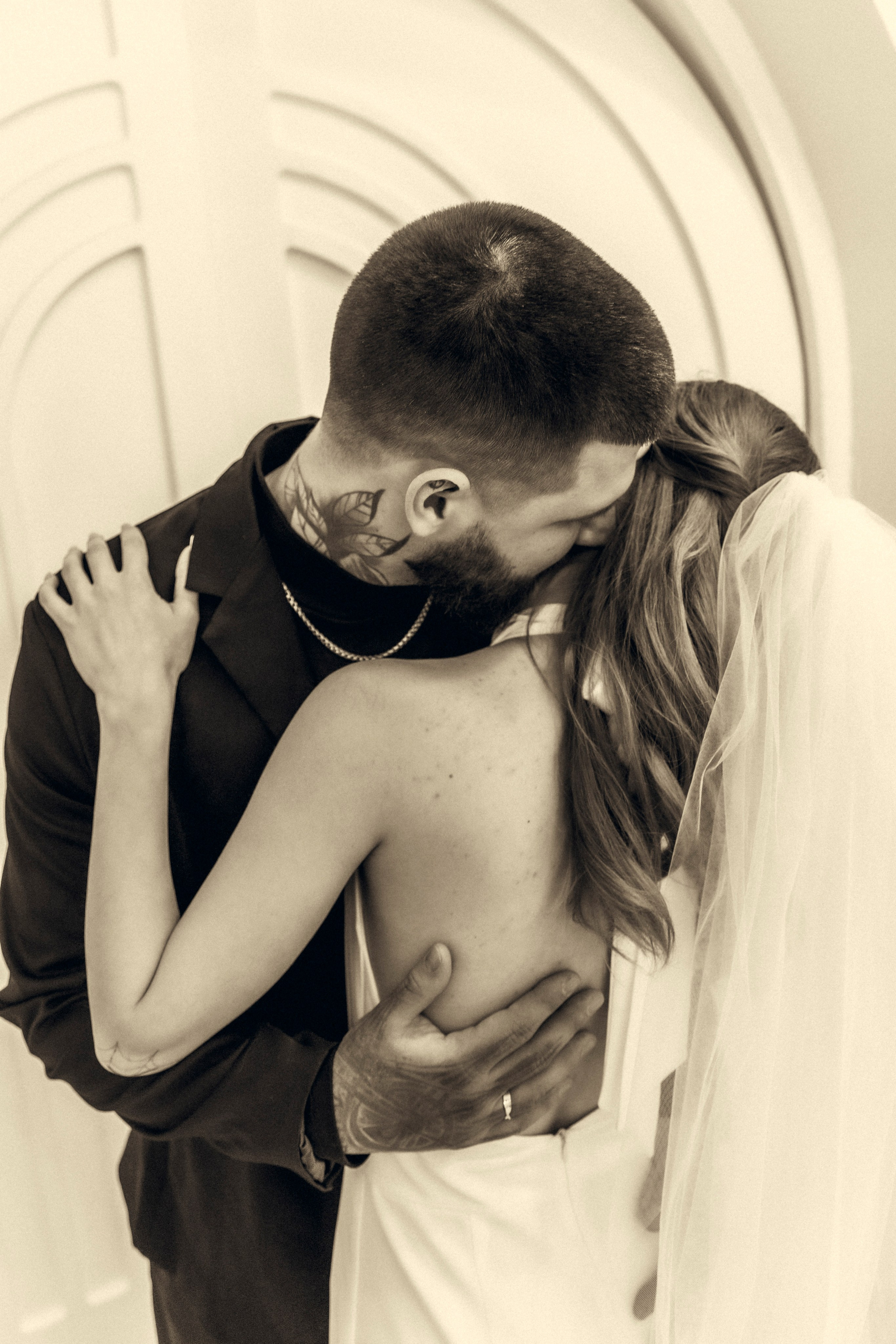 Роспись в Жуковском ЗАГСе. Фотограф для маркетплейсов, фотоуслуги в Жуковском Татьяна Марсуверских