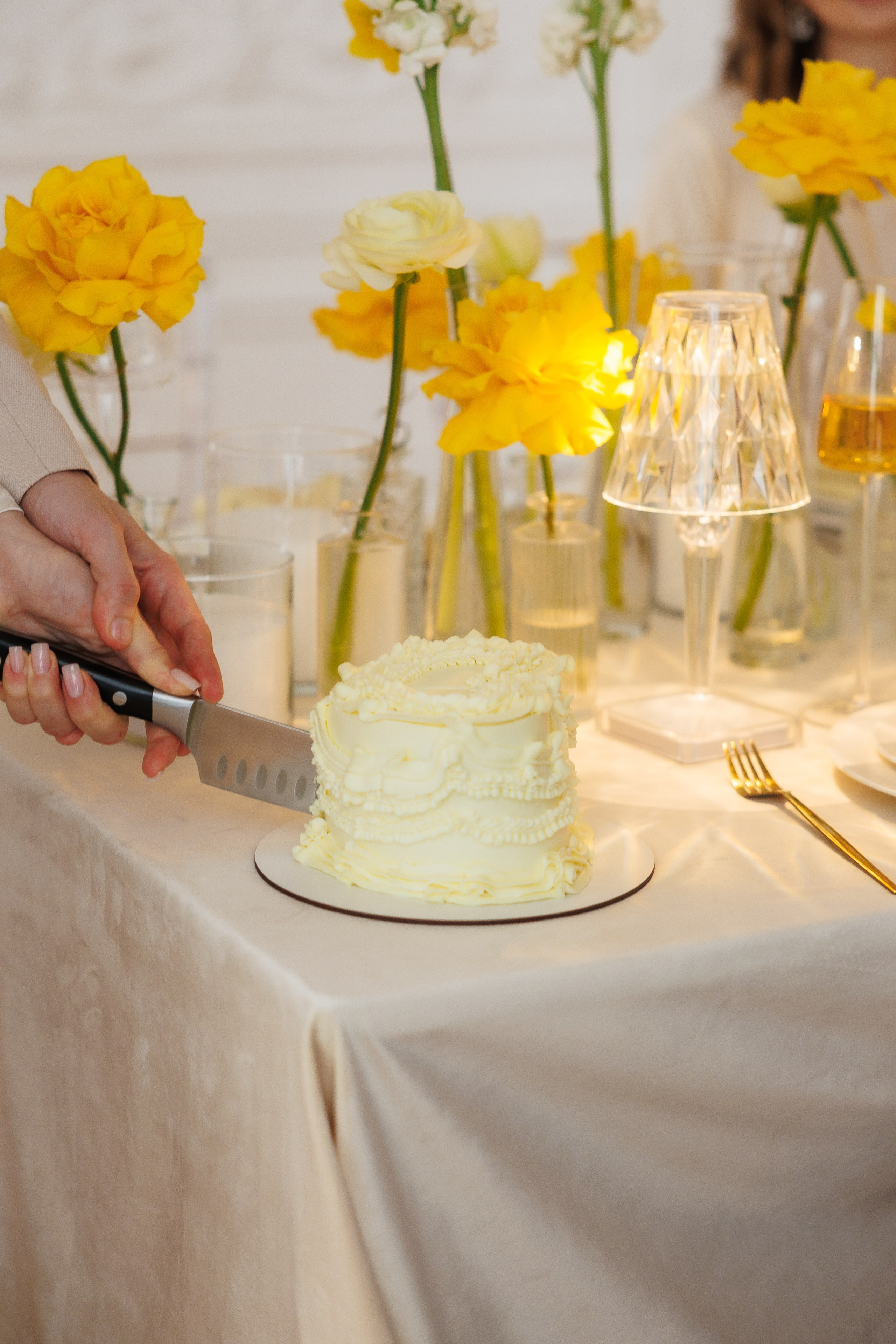 Камерная свадьба: весеннее настроение. Свадебный и семейный фотограф в Москве Красинская Мария