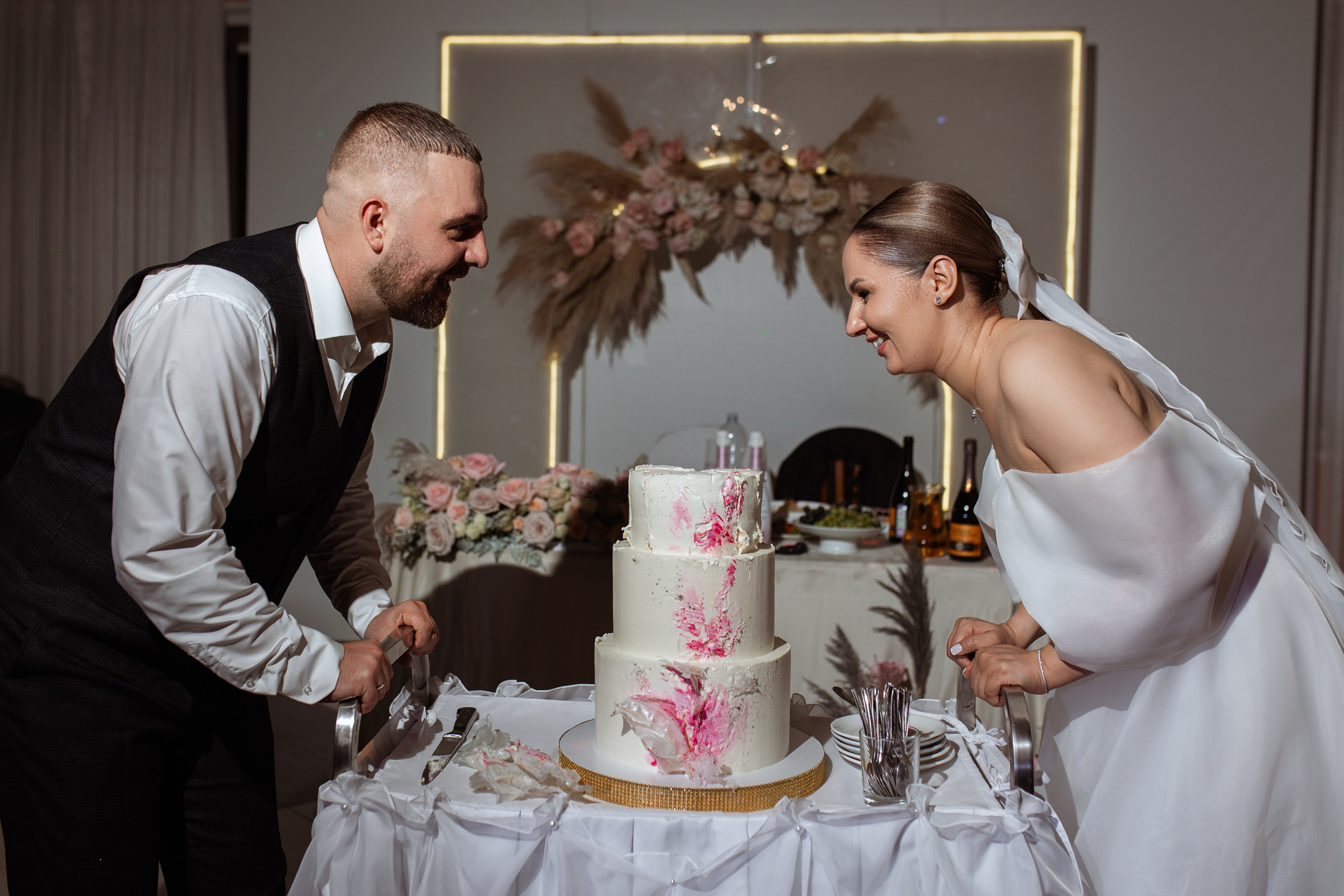 Микс классики и вечеринки Оксаны и Леши. Свадебный фотограф Елена Рубцова