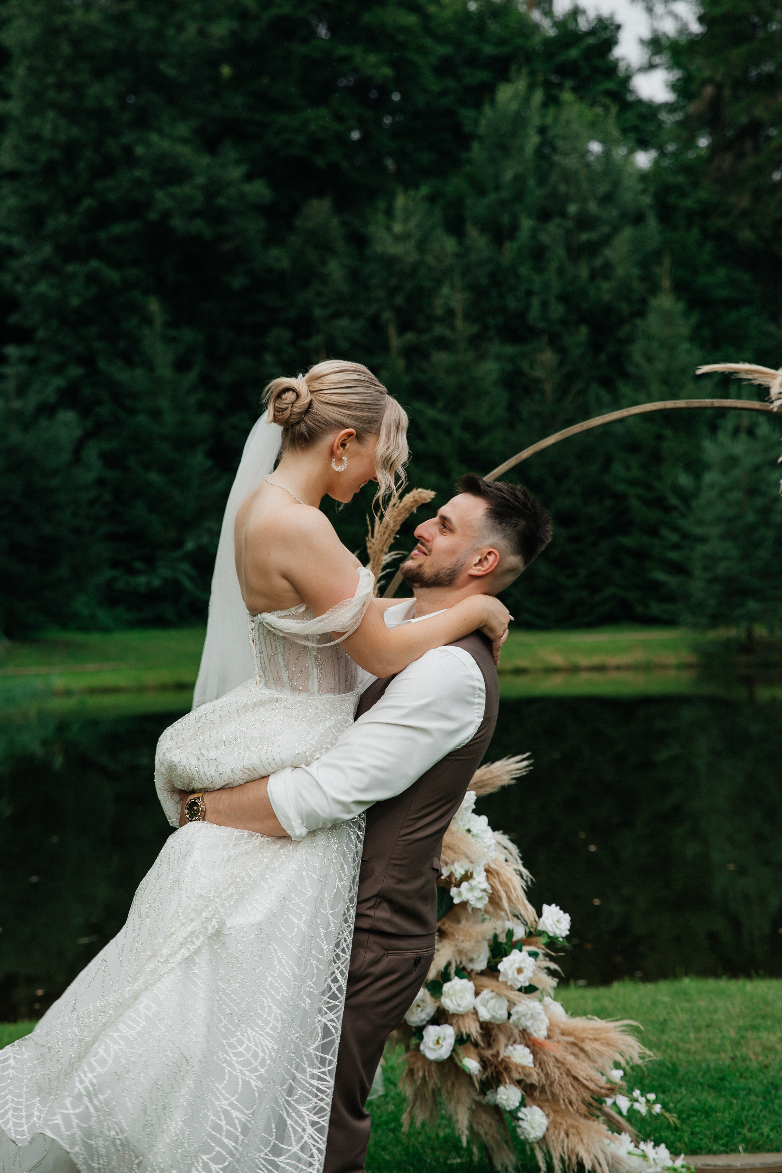 Wedding «Fairy tale». Свадебные фотограф и видеограф Наталья и Анатолий Новиковы СПб
