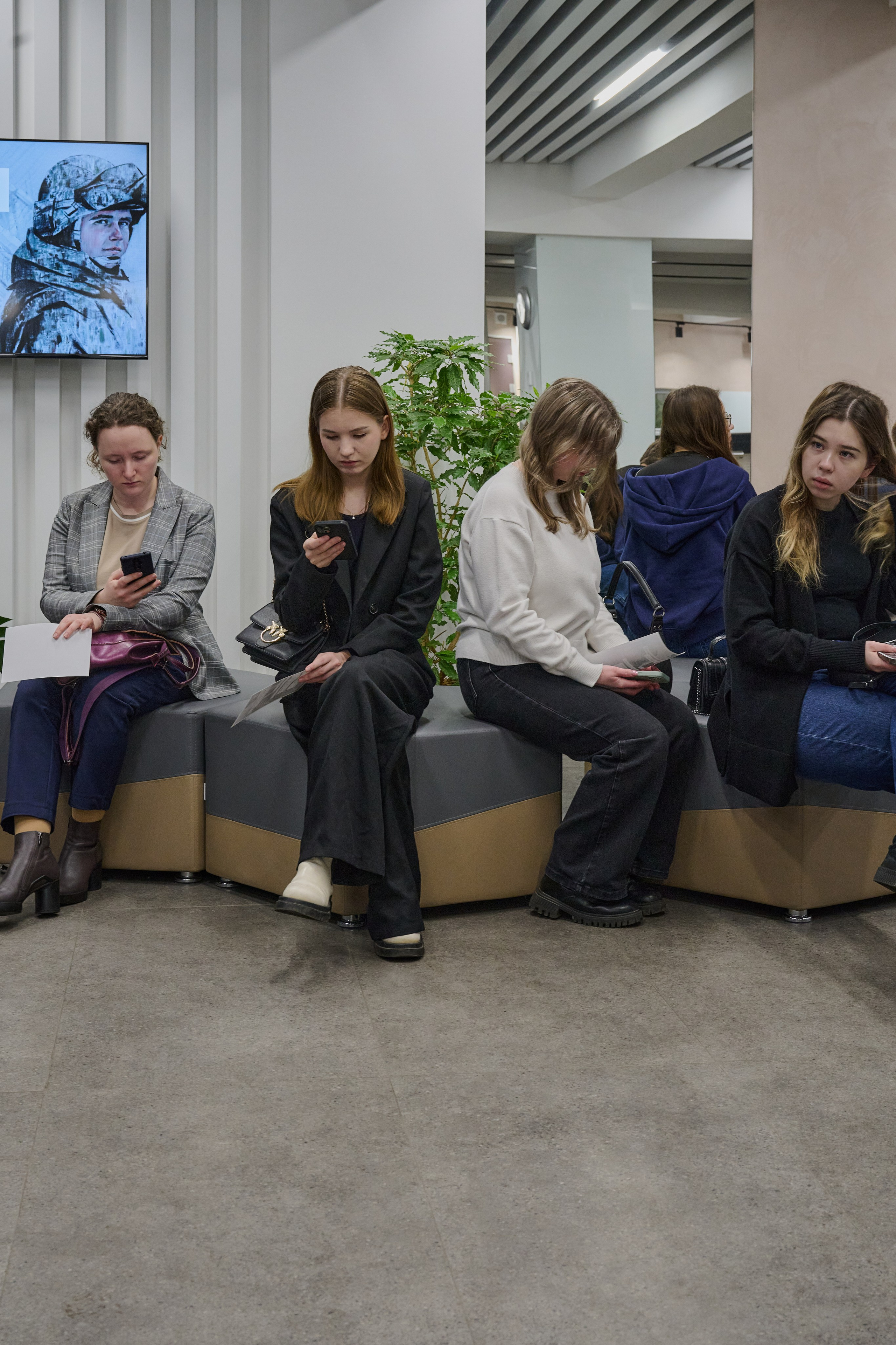 Фотовыставка «Территории» в Росгеолфонде. Фотограф Роман Адлер