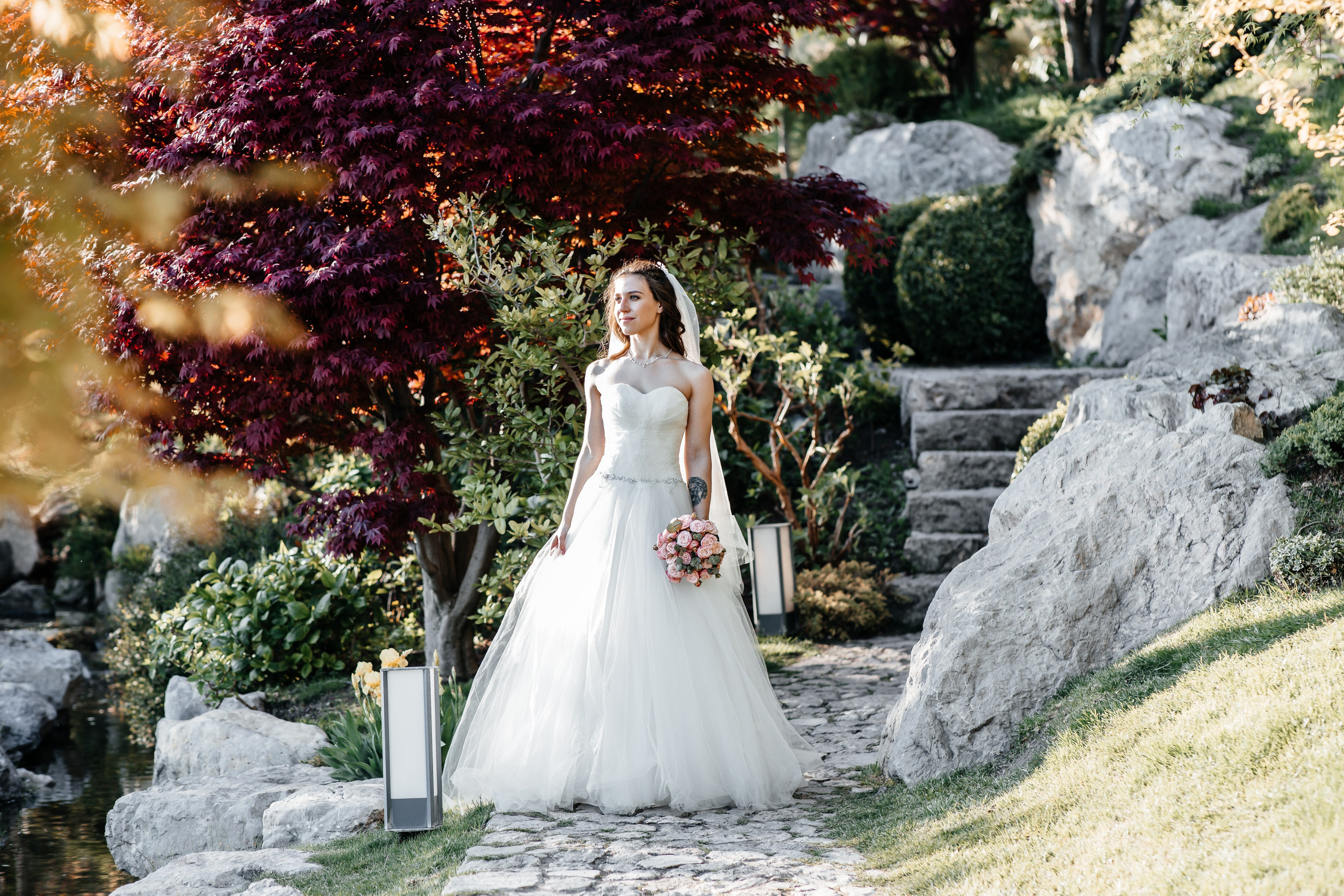 Сакура в Японском саду. Анонс свадьбы для Никиты и Марины. Свадебный фотограф в Крыму и Севастополе Ольга Баскакова