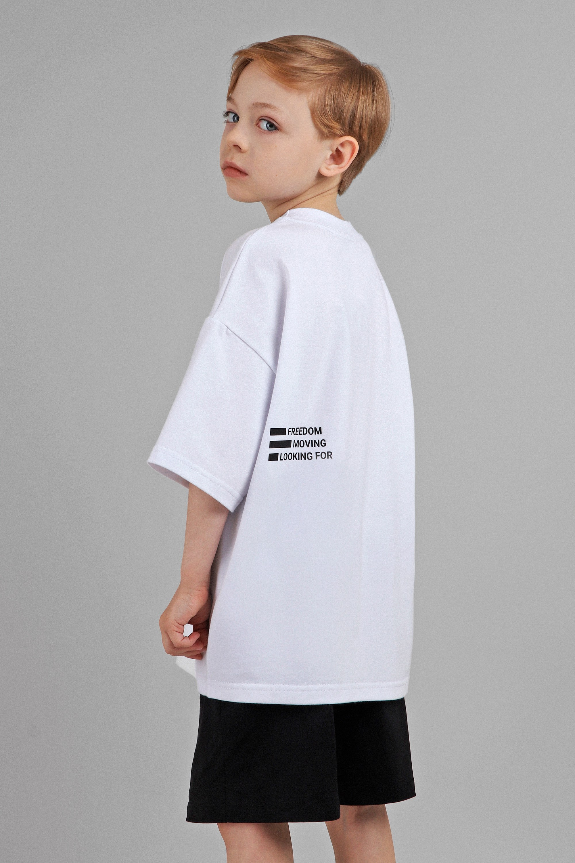 Каталог на модели. Фотограф для брендов