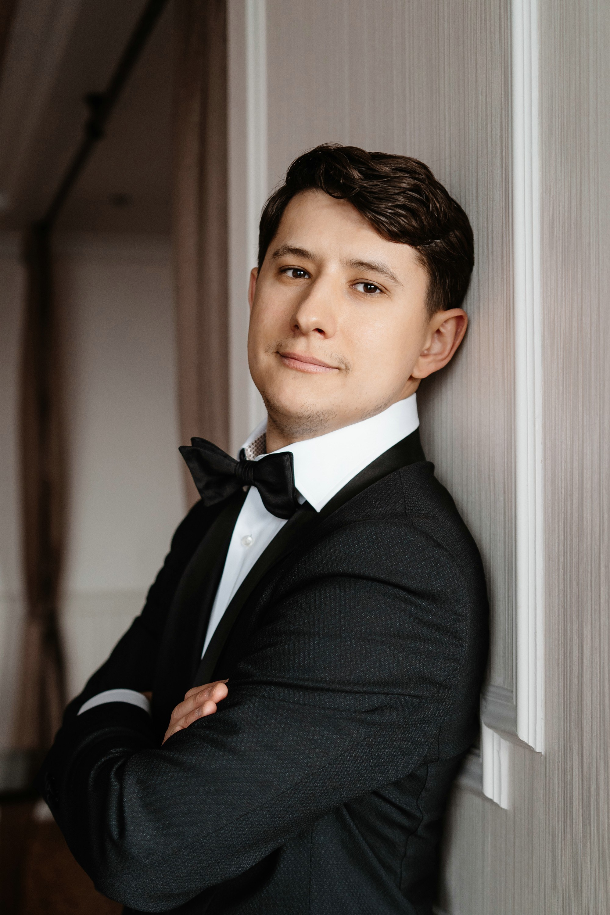 Фотосессия свадьбы в Lotte Plaza. Свадебный и семейный фотограф в Москве Светлана Зоткина