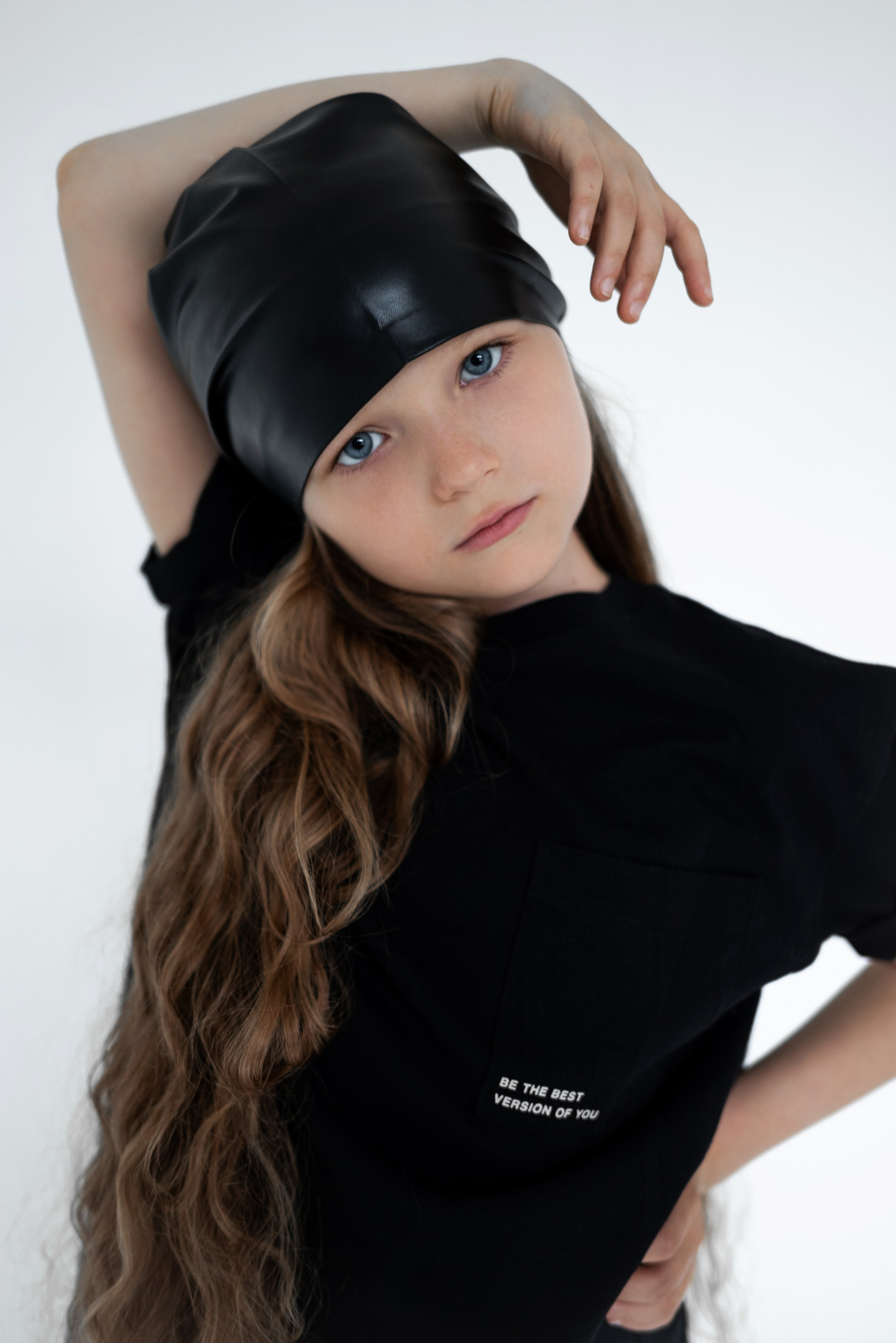 Модельное портфолио. Фотограф Москва Виктория Вишневская актерское / модельное портфолио