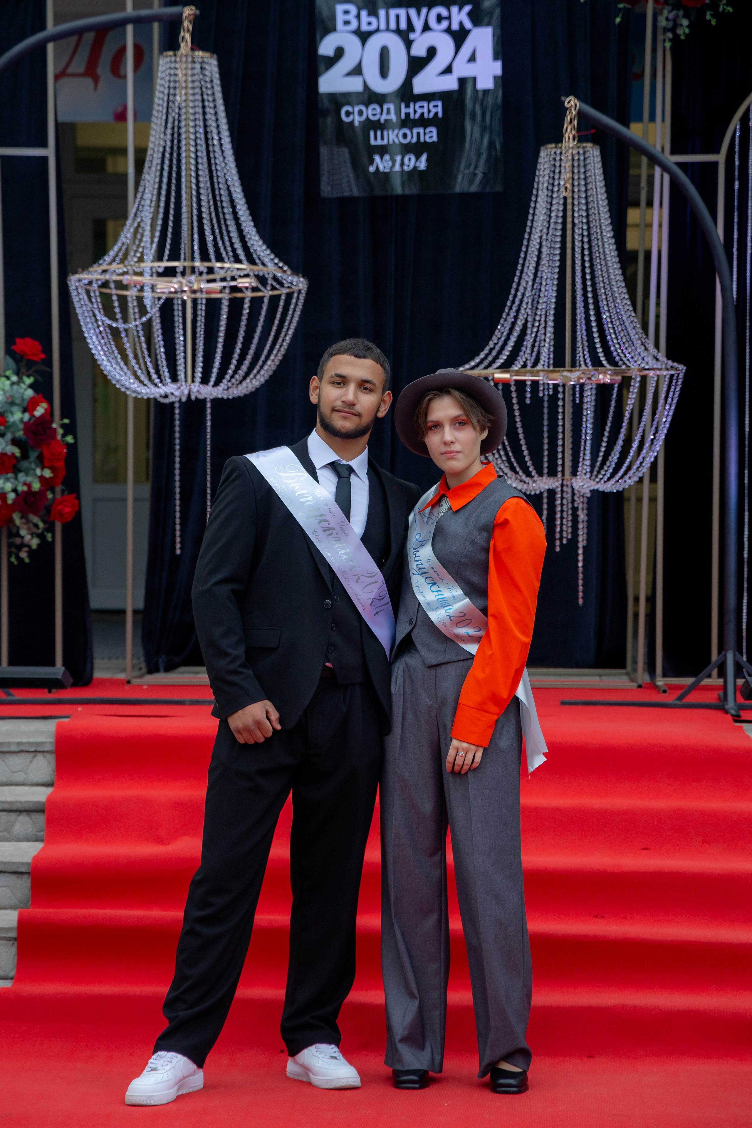 Школьный выпускной 2024 год в Соколе (Минск). Свадебный фотограф в Минске/Беларуси Сергей Спиридонов