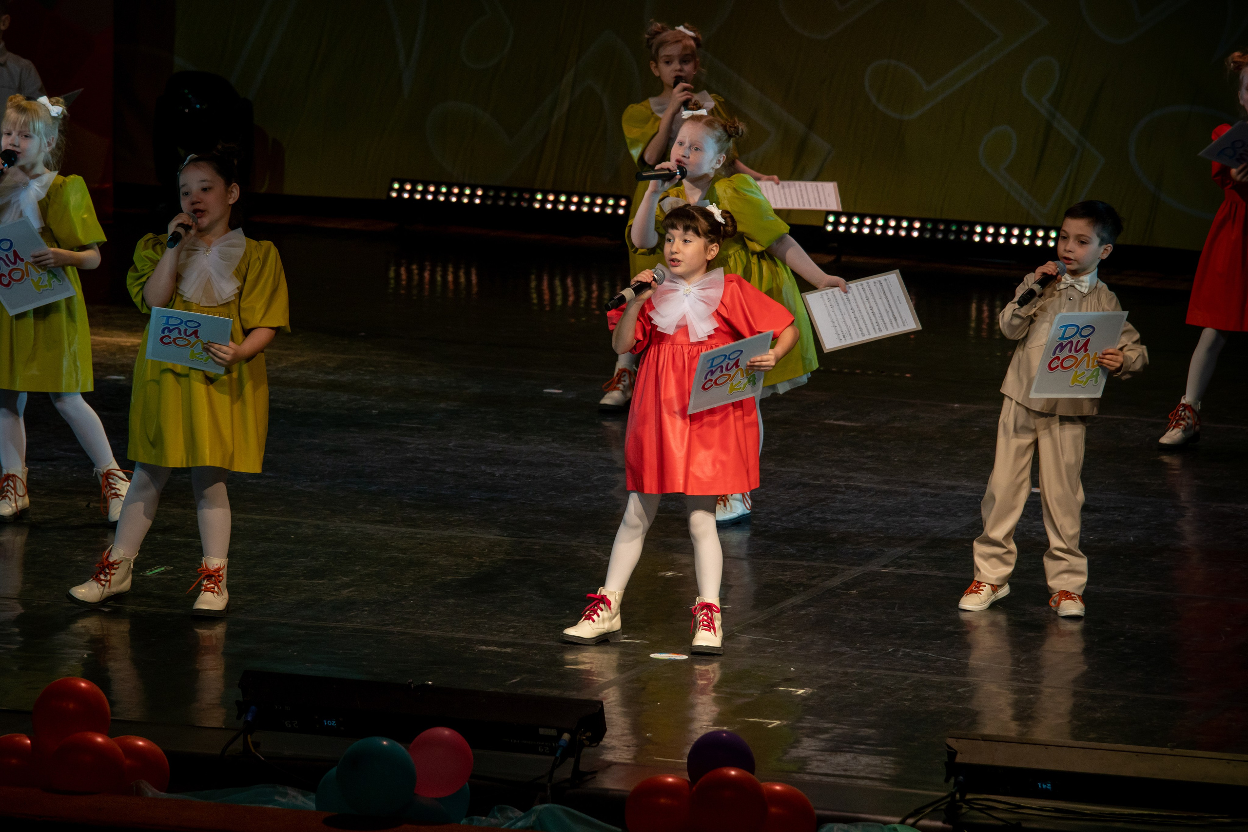 Съёмка концерта для Домисольки, большой концертный зал Космос. «Студия DRONAVT`s» — видеосъёмка и фотография г. Москва