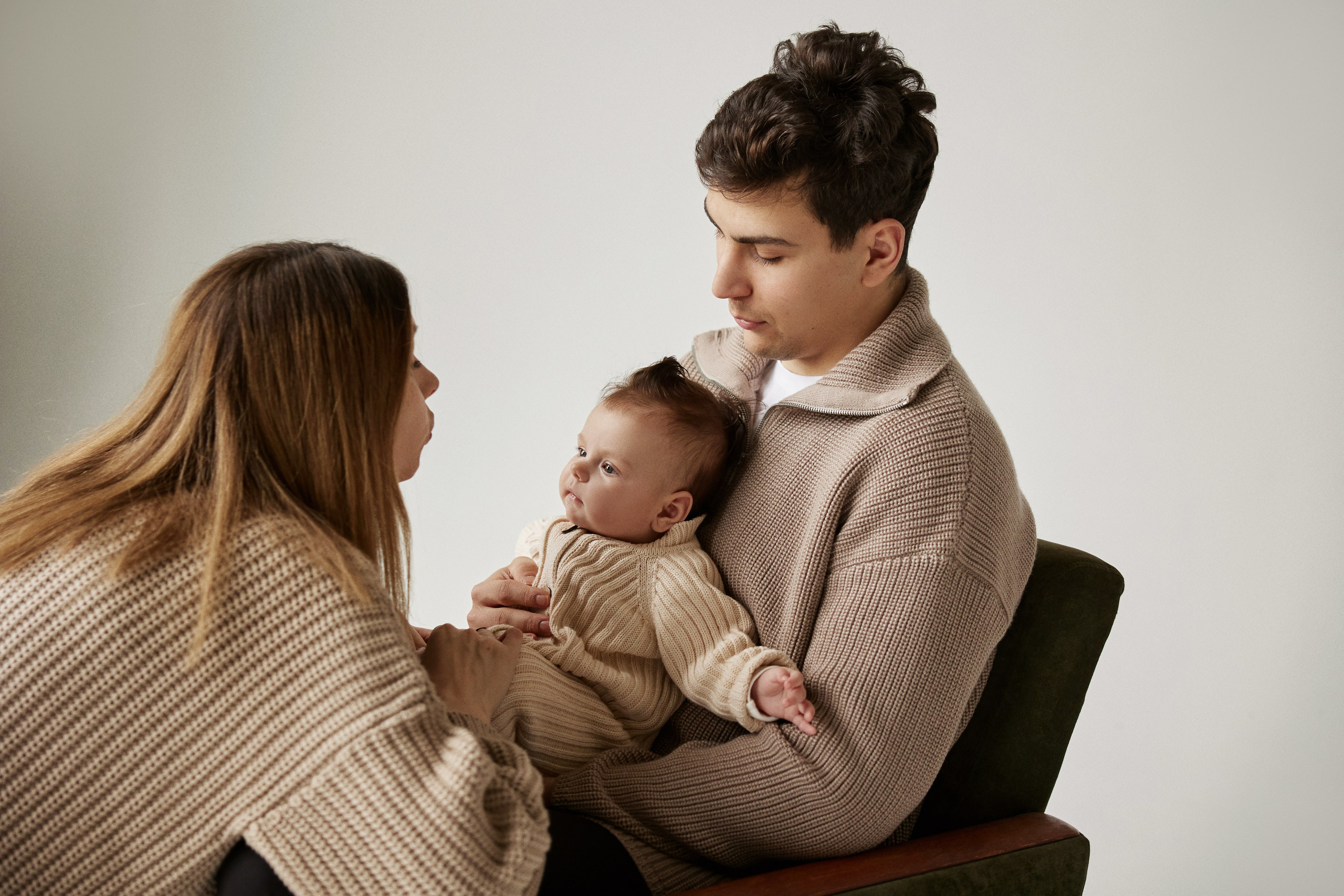 Елена с семьей ❤️. Семейный фотограф и фотограф беременности во Владивостоке