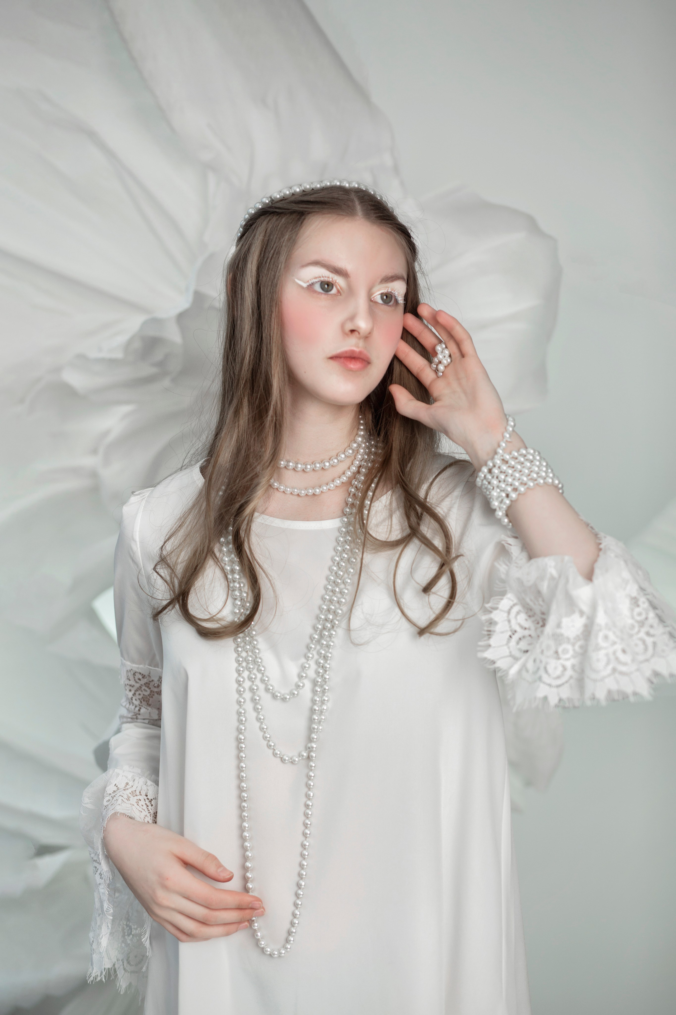 ЖЕНСКИЙ ПОРТРЕТ. Главная