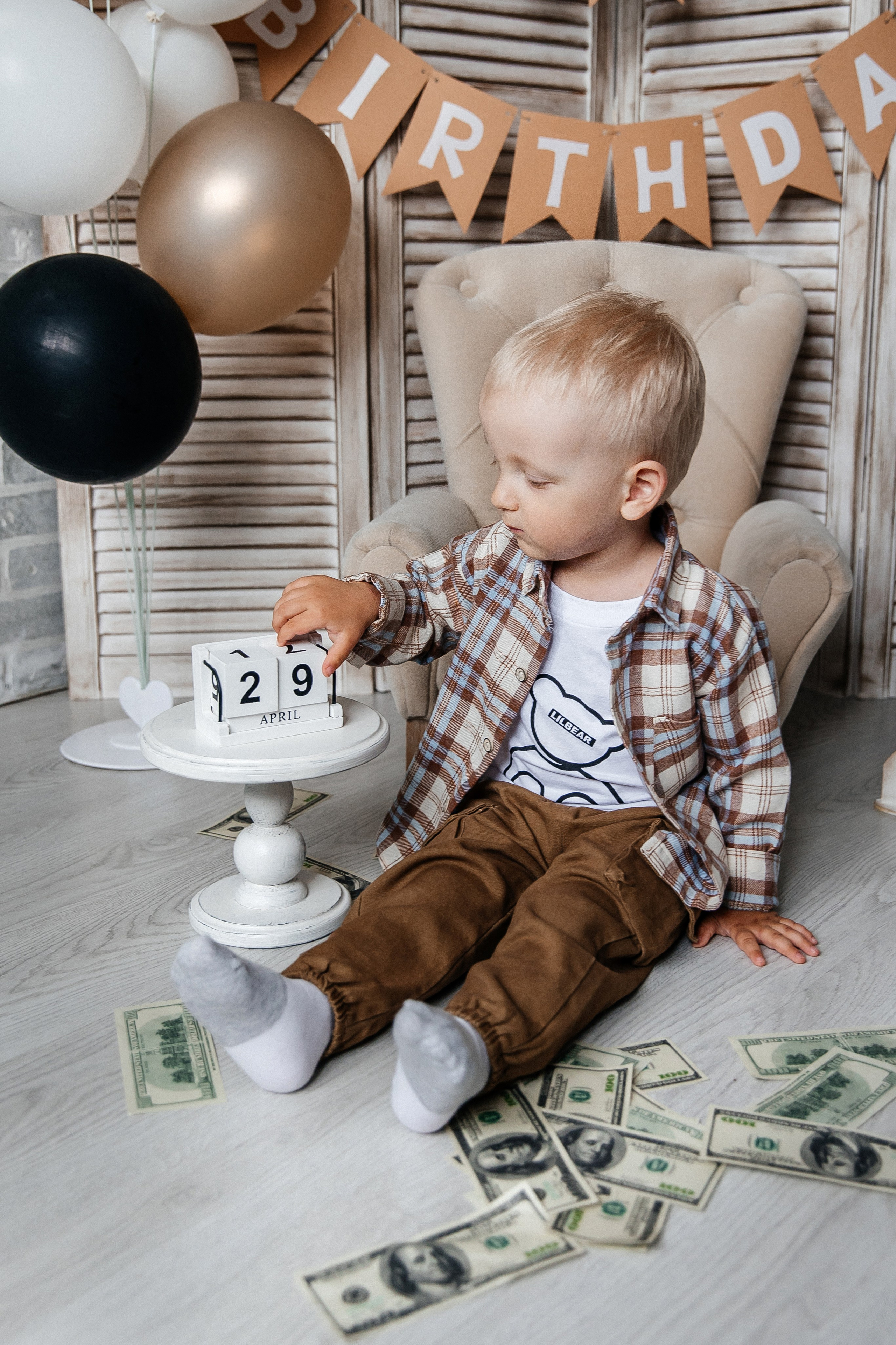 В кресле (до 3 лет). Детский фотограф, выпускные альбомы в Нижнем Новгороде Бодягина Мария