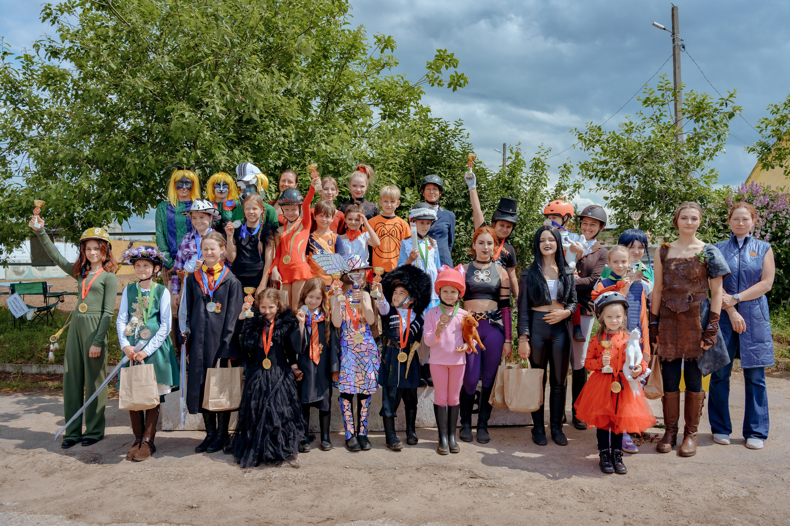 Конный клуб Горки. Портретный и семейный фотограф в Москве/Видное