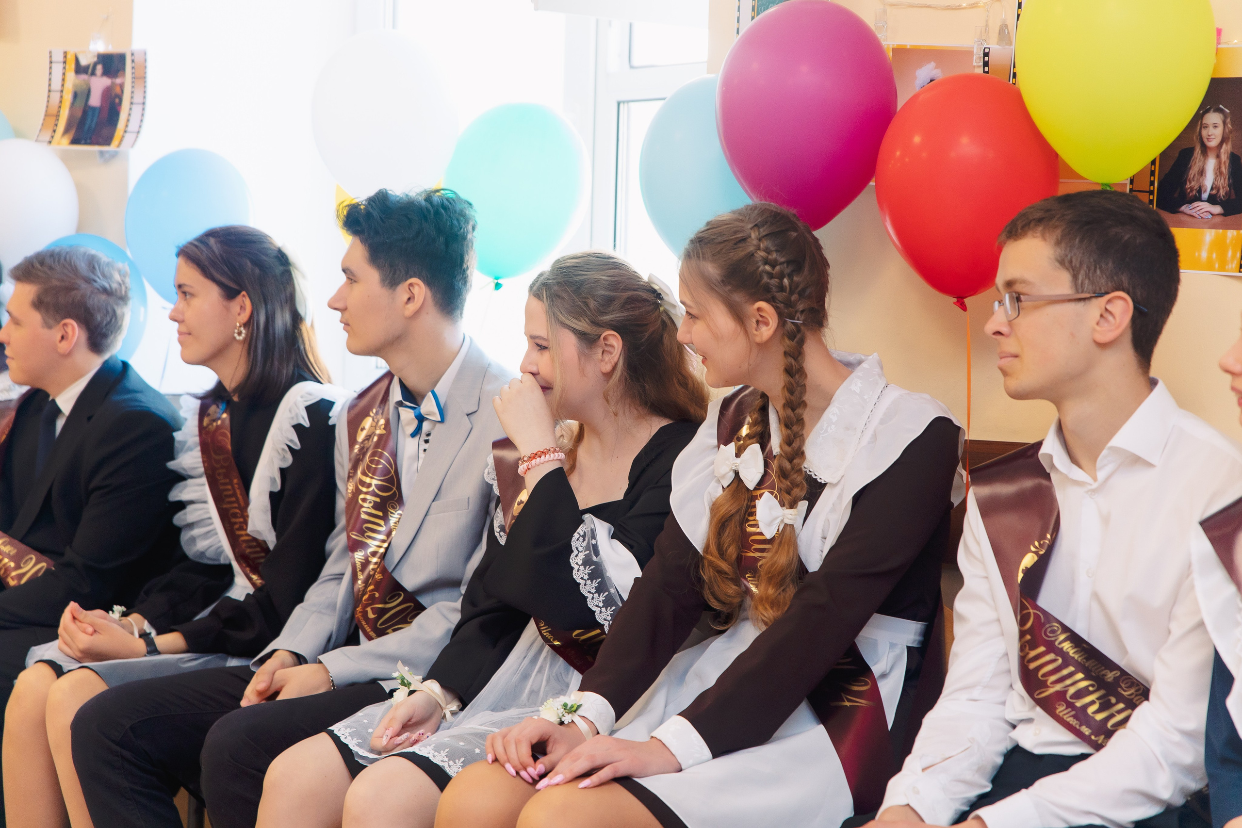 Последний звонок. Фотограф в Кронштадте и Санкт-Петербурге Анастасия Коваленко