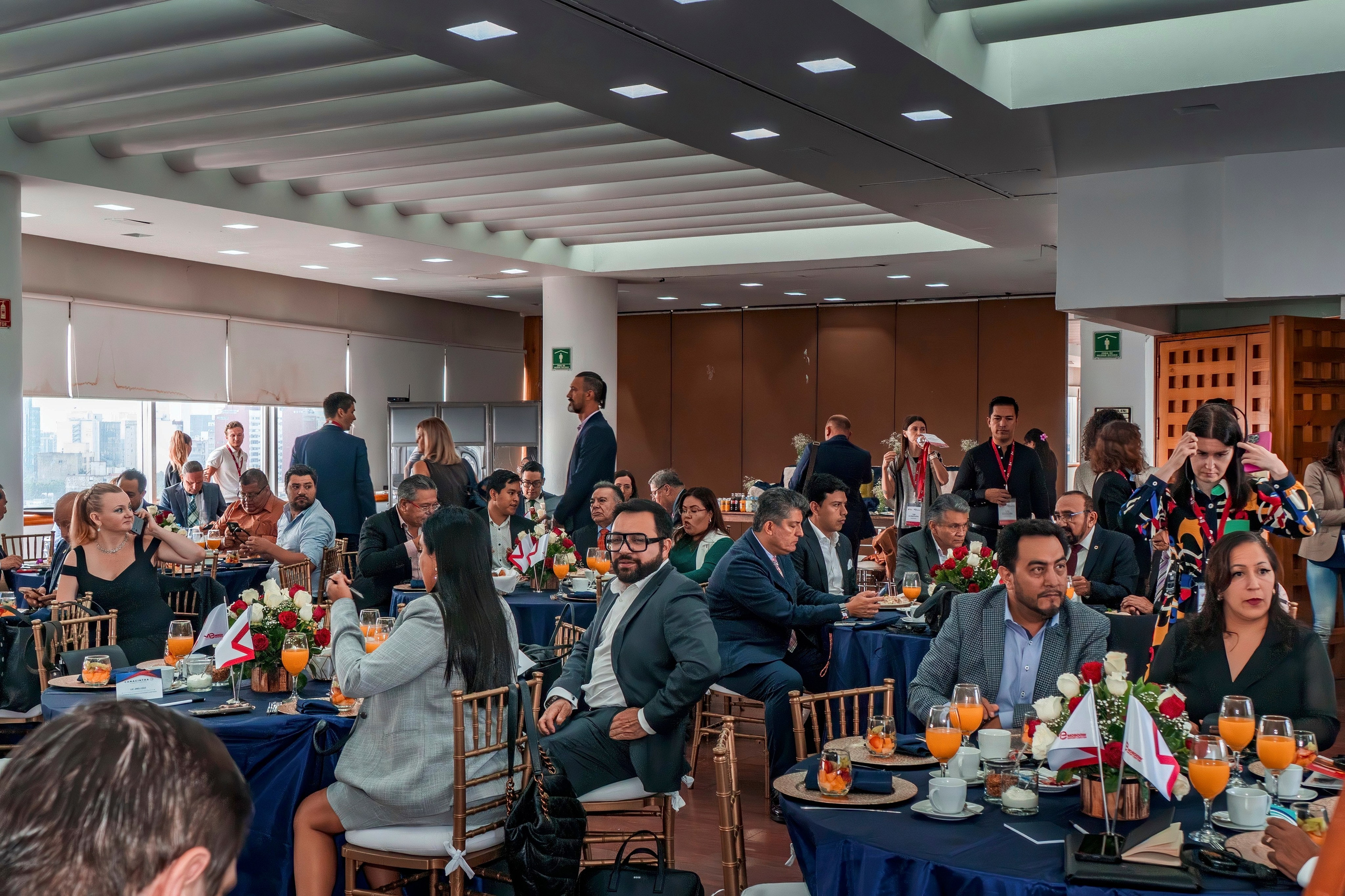 B2B Sessions in CANACINTRA. CDMX Photography | Alex Klenin| Portrait & Event Photographer