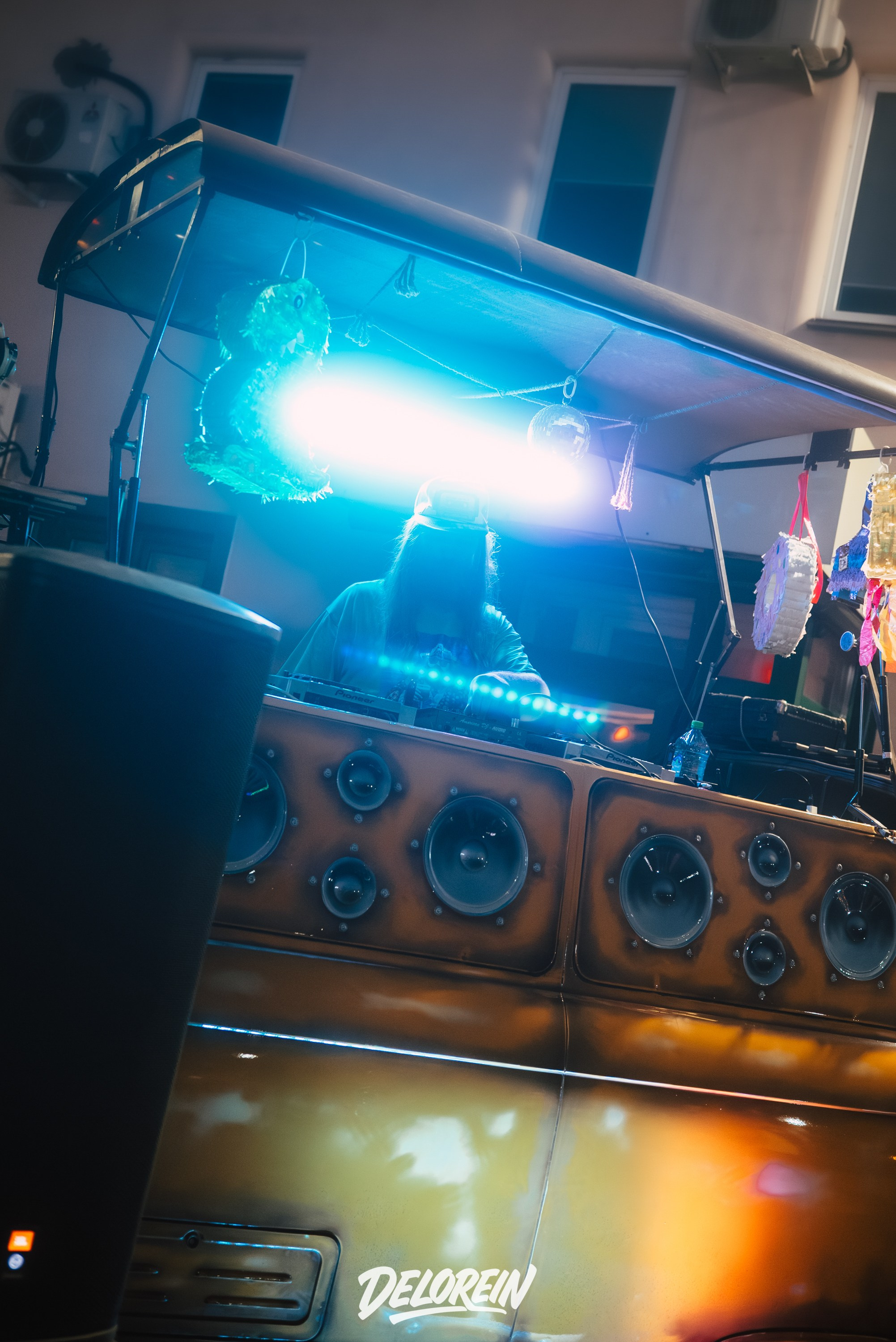 Downfly 30 июля 2025. DeLorein