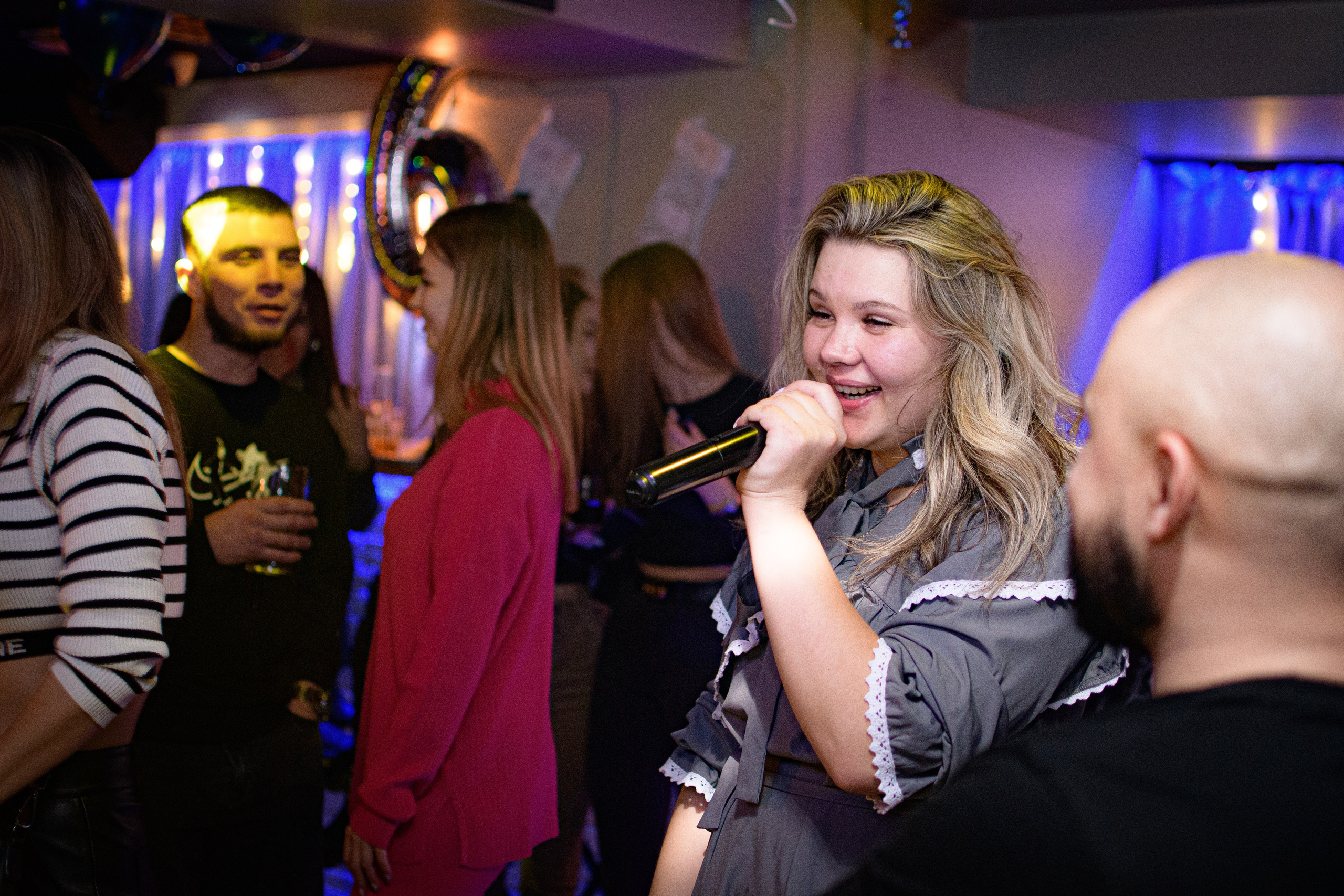 HOLLYWOOD / 6 YEARS. Photokarish